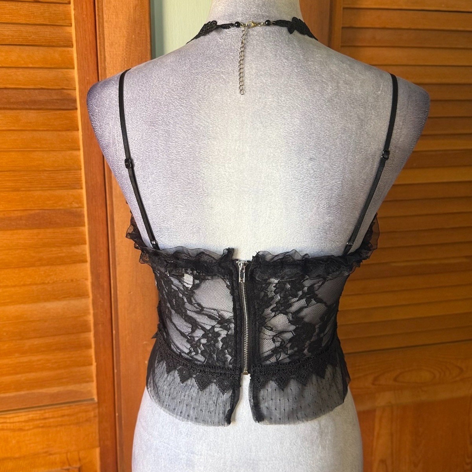 Gothic Victorian Vampire Vkei Blood Red Roses Black Lace Tank Cami Top