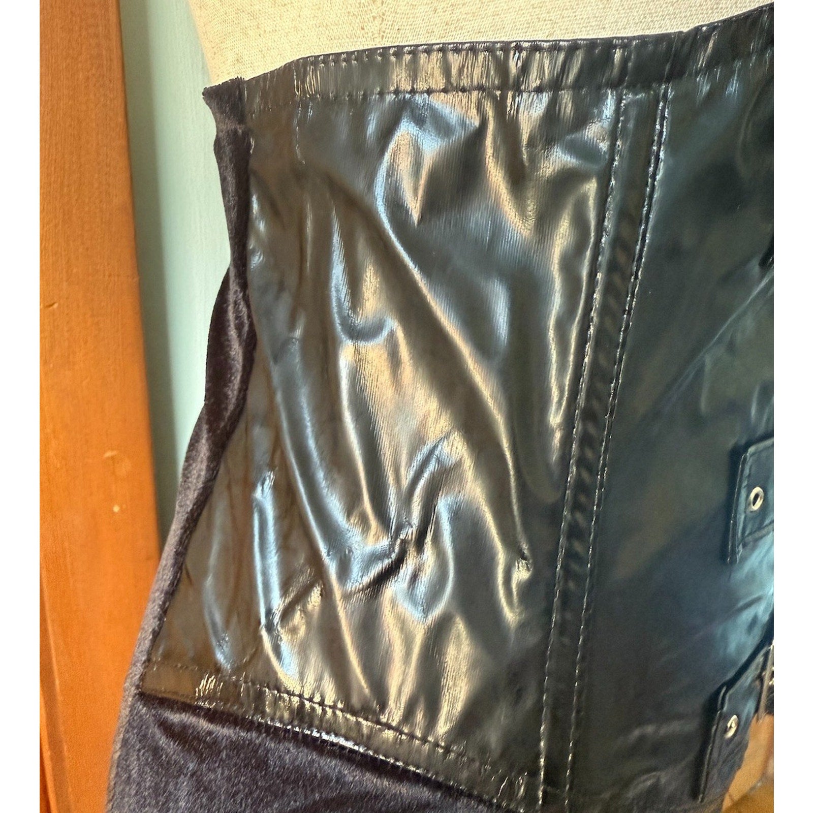 Vintage Phaze Goth Black Velvet & Vinyl High Waist Buckle Corset Skirt S