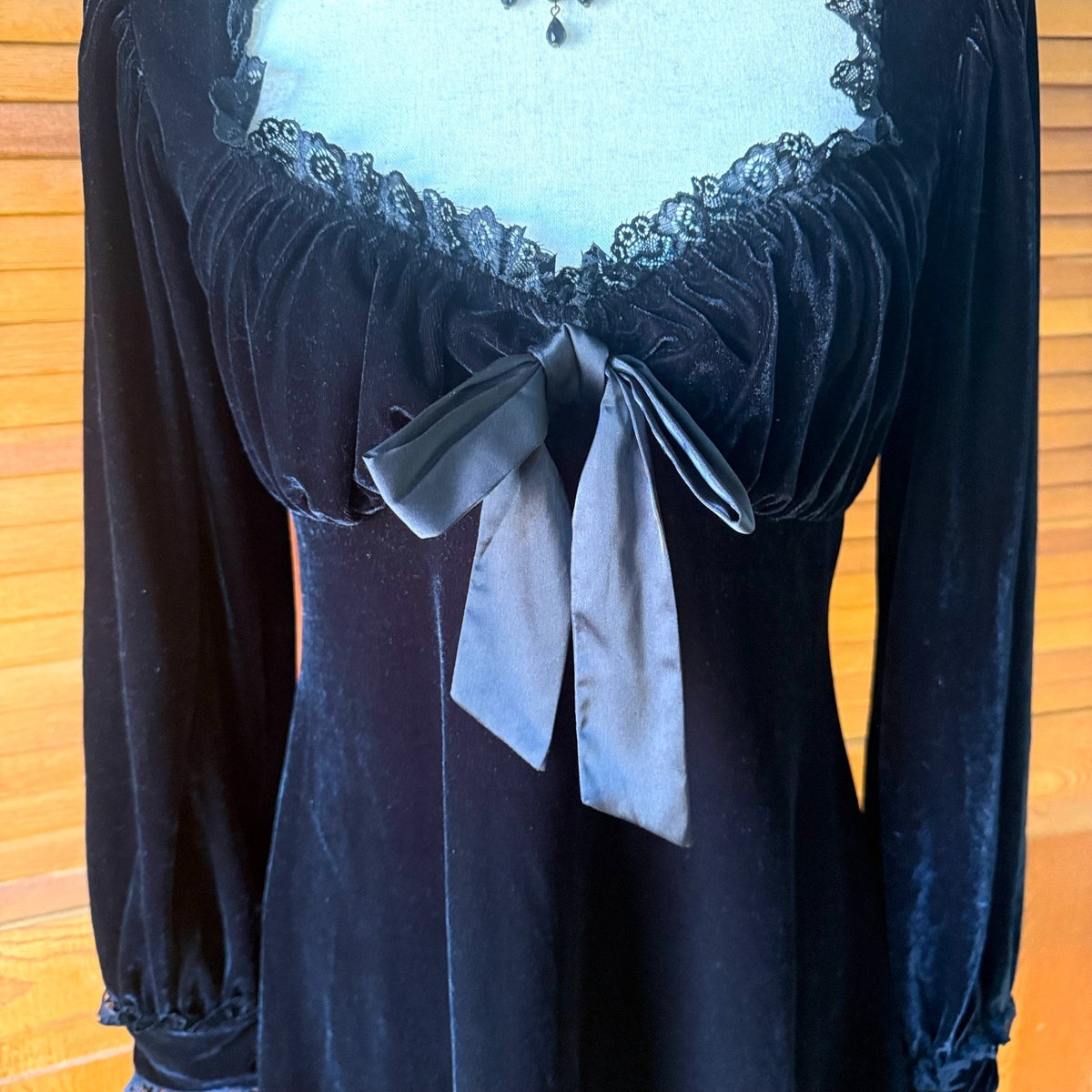 Killstar Gothic Victorian Witchcore EGL Dark Dollcore Black Velvet Dress S