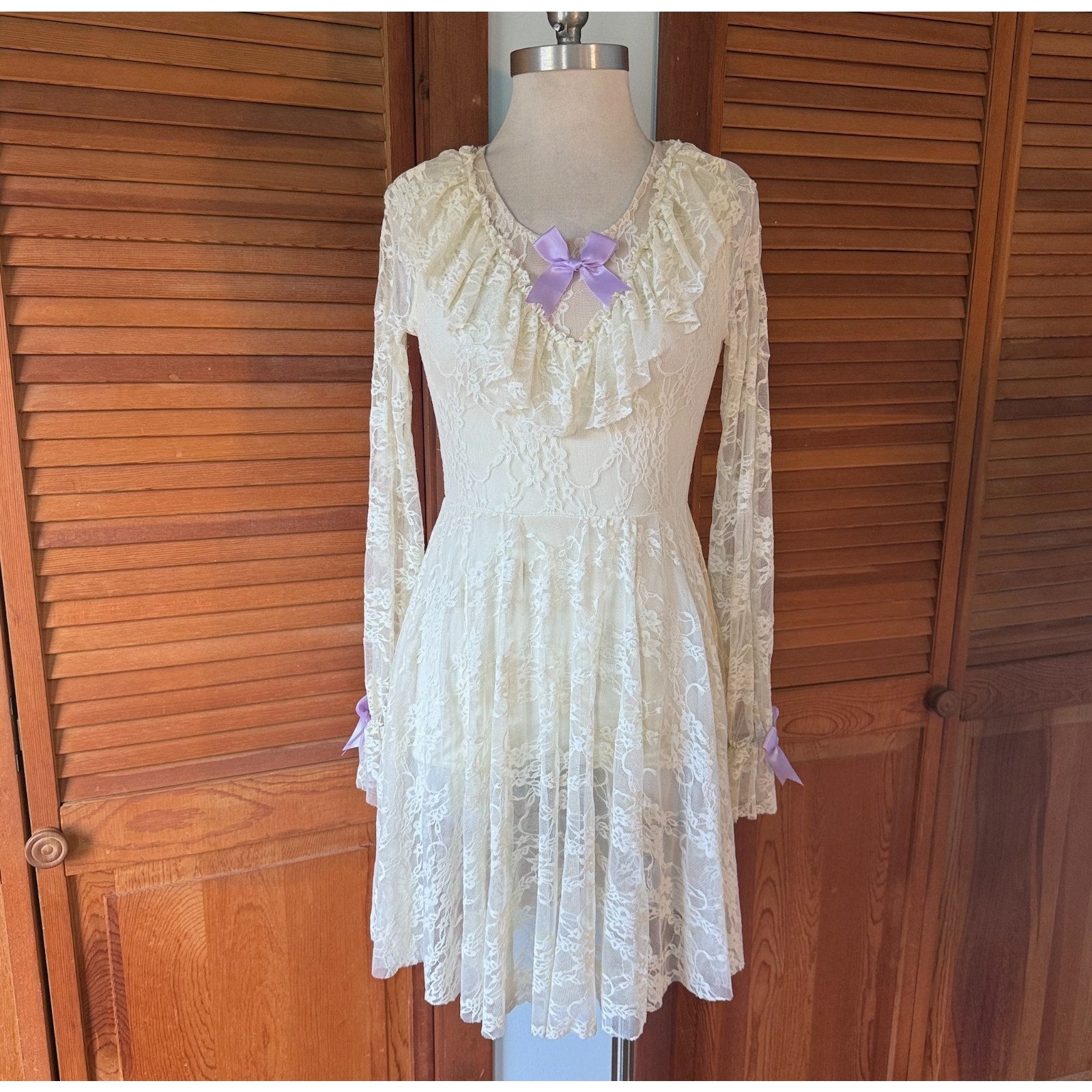 Lolita Kawaii EGL Dollcore Ballet Cottage Ivory Lace Ruffle Dress w/ Bows M