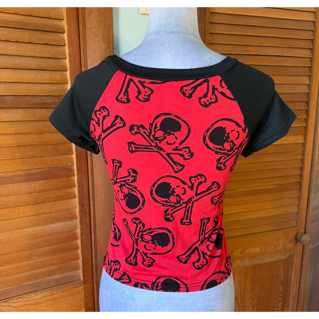 Punk Goth Y2K Red Black Skull & Bones Raglan Cropped Tee T-shirt Top S