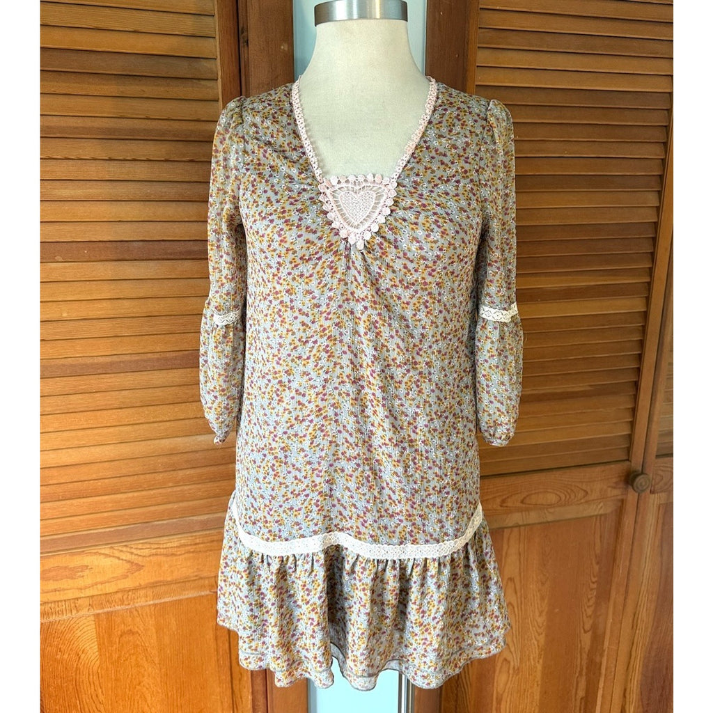 Axes Femme Lolita Jirai Gyaru Himekaji Kawaii Wild Flowers Tunic Dress M