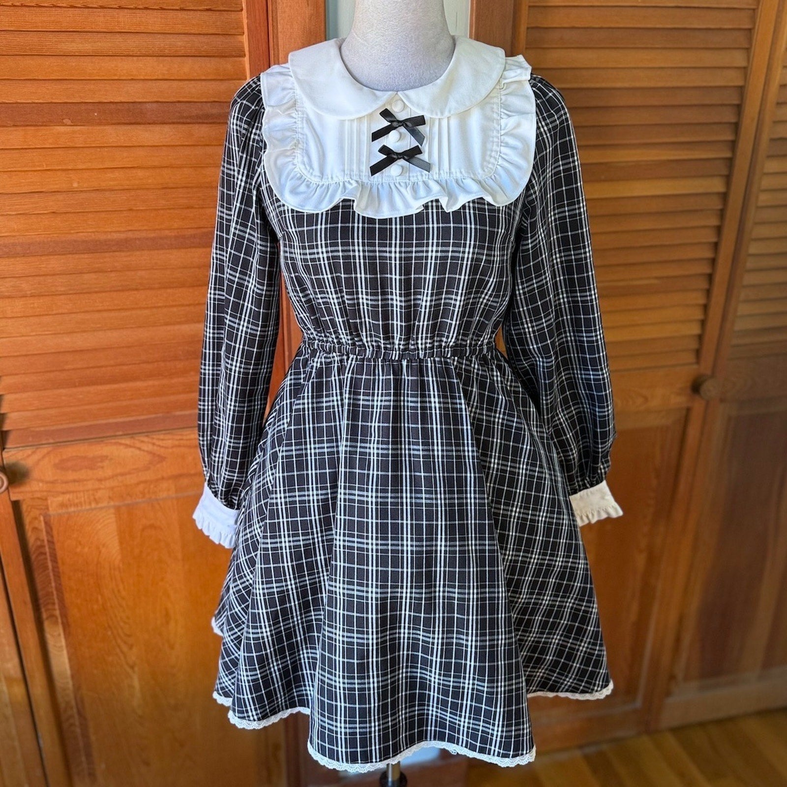 Honey Cinnamon J-fashion Jirai Gyaru Dollcore Black & White Plaid Dress M
