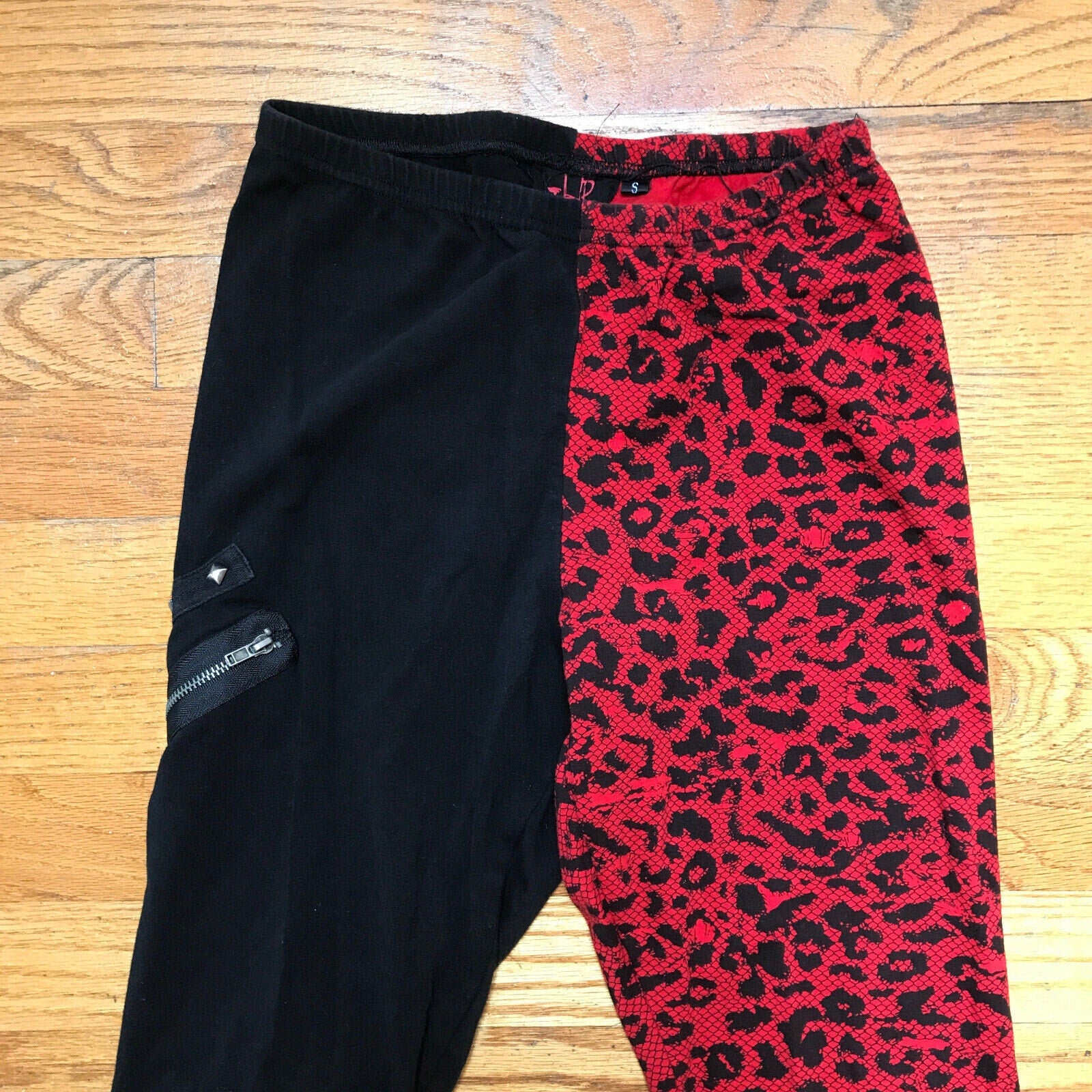 Vintage Lip Service Y2K Punk Goth Black Red Leopard D-Ring Leggings S