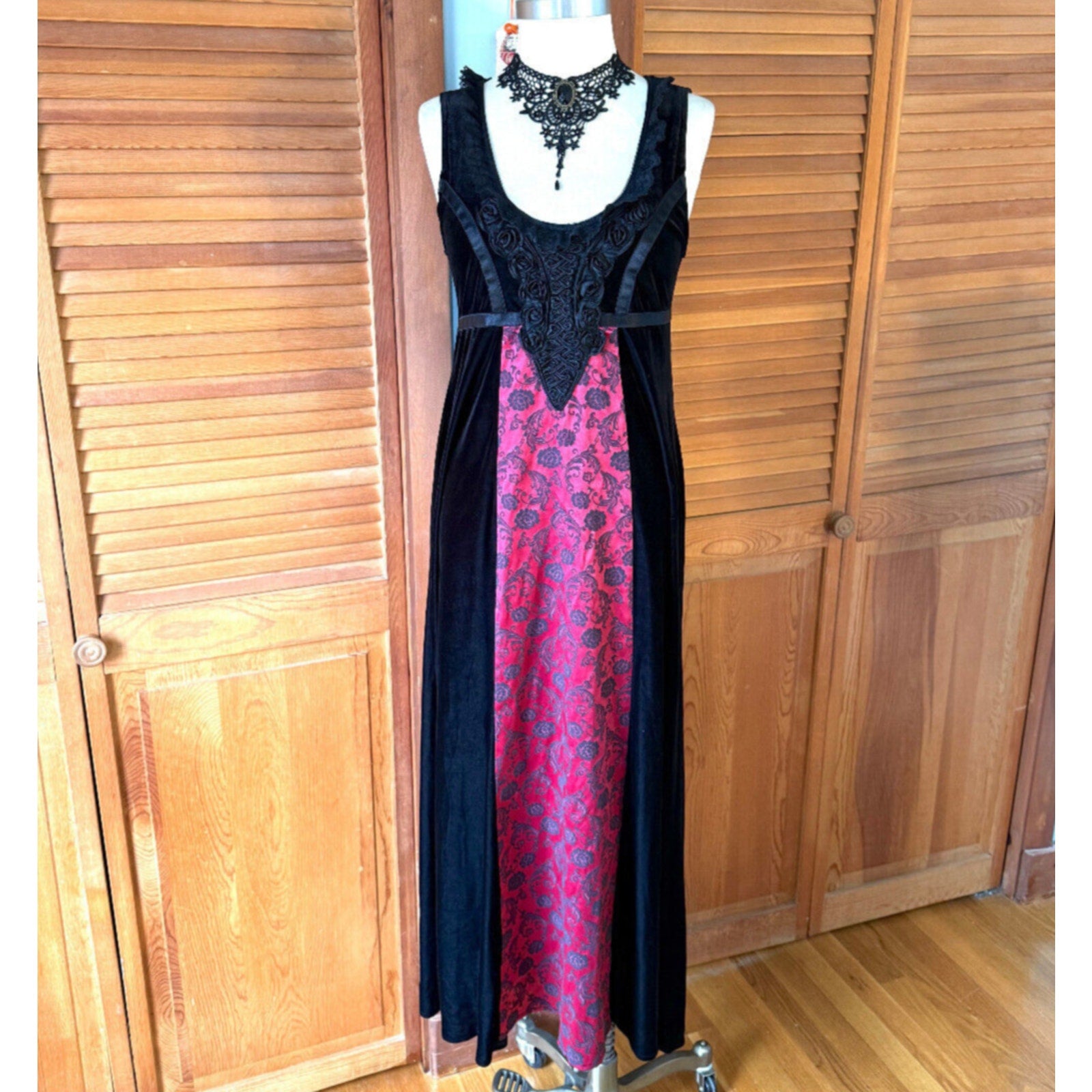 Vintage Cykxtees Gothic Victorian Y2K Velvet Black Crimson Red Brocade Dress M