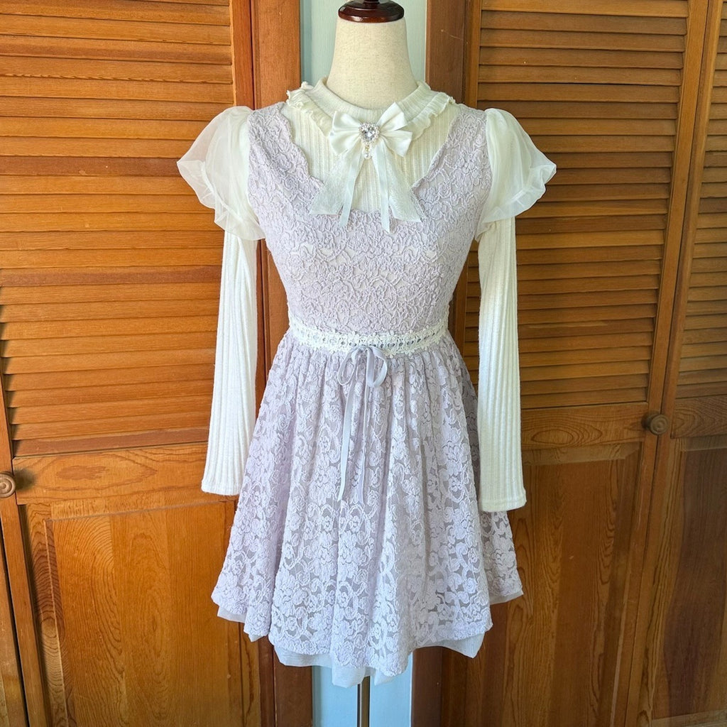 Liz Lisa J-Fashion Jirai Kei Gyaru Dollcore Lilac Lace Ivory Bow Sweater Dress S