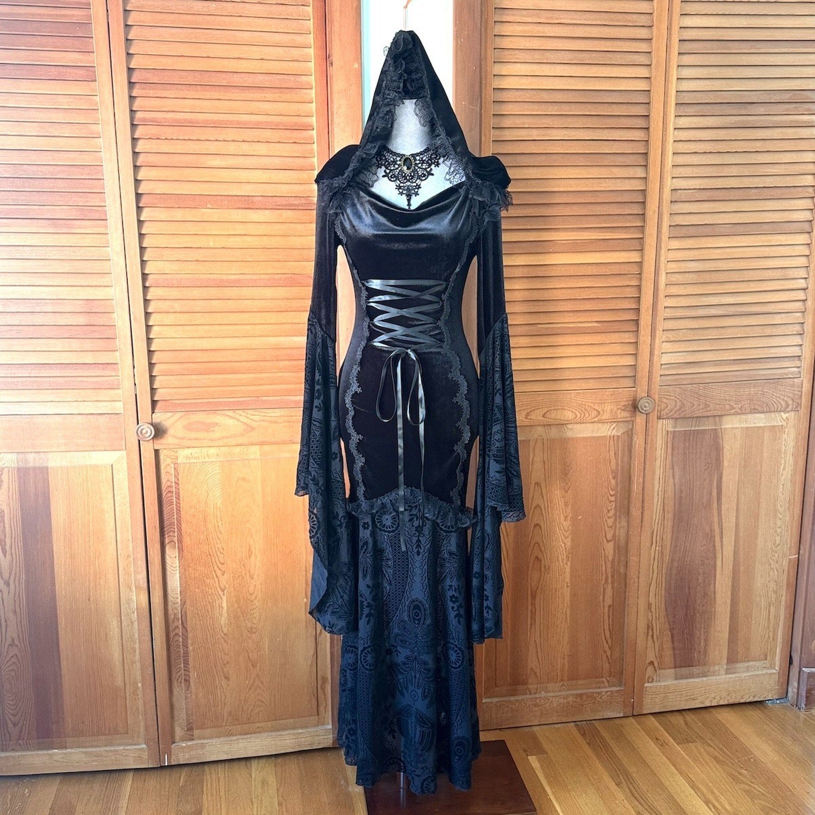 Gothic Victorian Vampire Witchcore Sabbath Night Out Black Velvet Hooded Dress