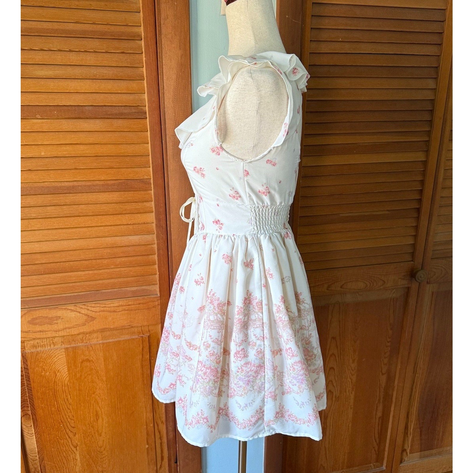 Liz Lisa J-fashion Lolita Jirai Gyaru Dollcore Whimsigoth White Pink Dress XS