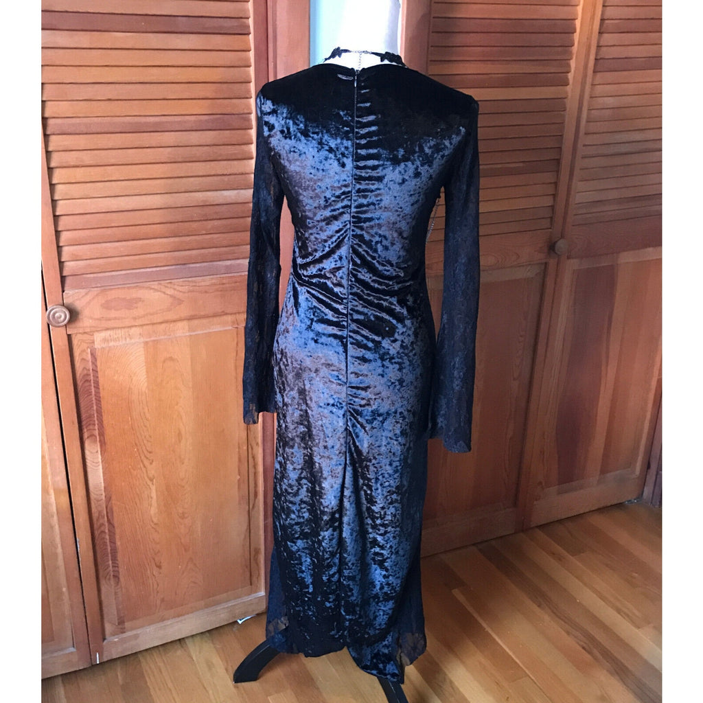 Gothic Victorian Scarlet Dreams Black Velvet & Lace Chain Cross Gown Dress
