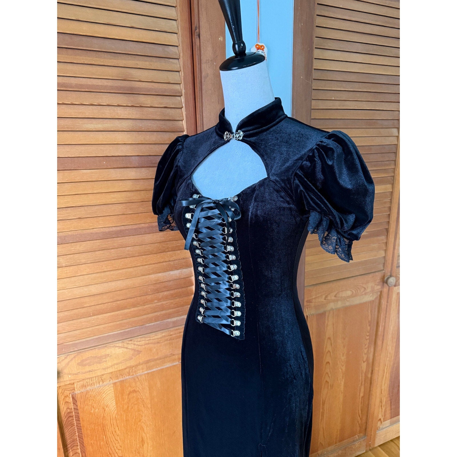 Gothic Victorian Visual Kei Velvet Obsessions Lace-up Front Gown Dress