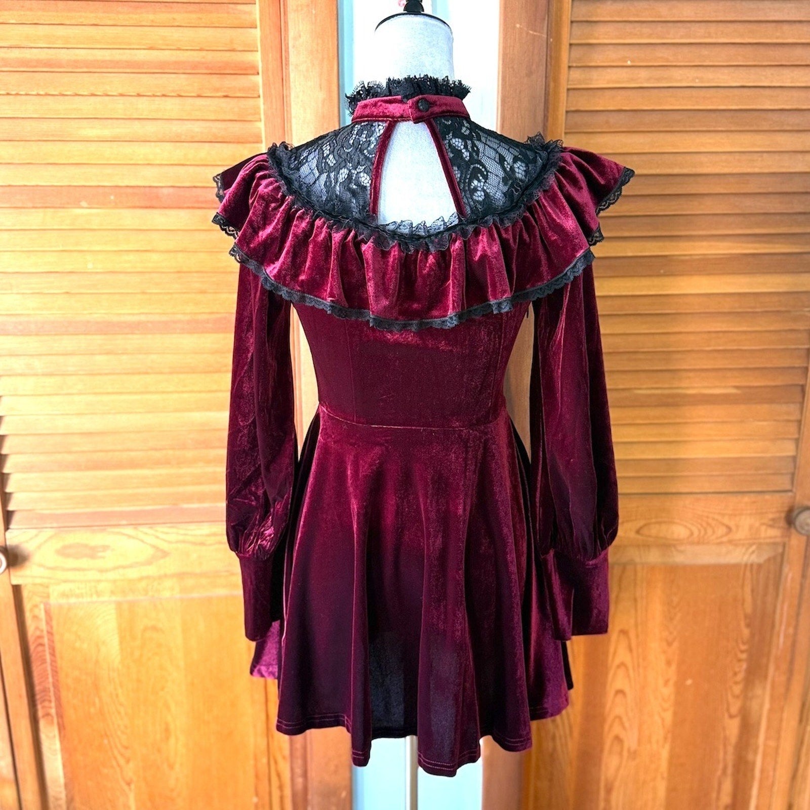 Dark In Love Gothic Victorian Vampire Little Claudia Blood Red Velvet Dress