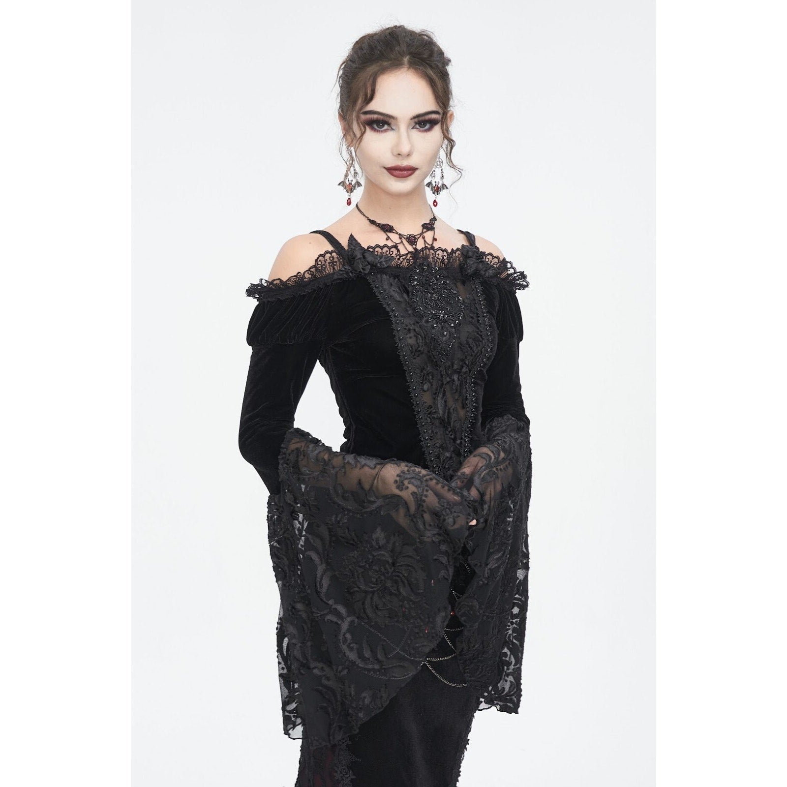 Devil Fashion Gothic Victorian Vampire Black Velvet Beaded Rose & Lace Top