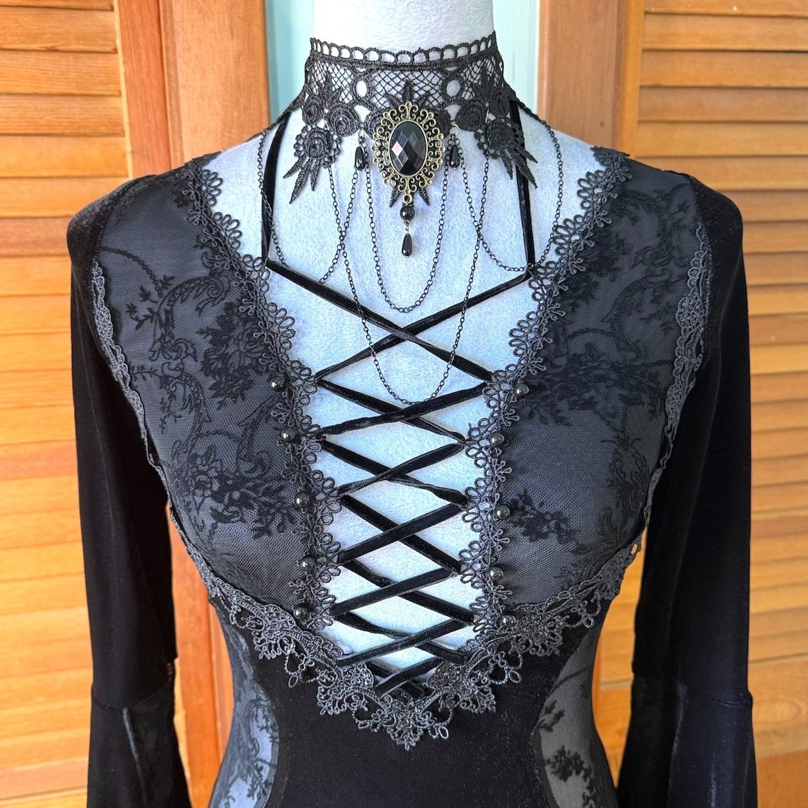 Devil Fashion Gothic Victorian Vampire "Velvet Maiden" Lace Long Gown Dress