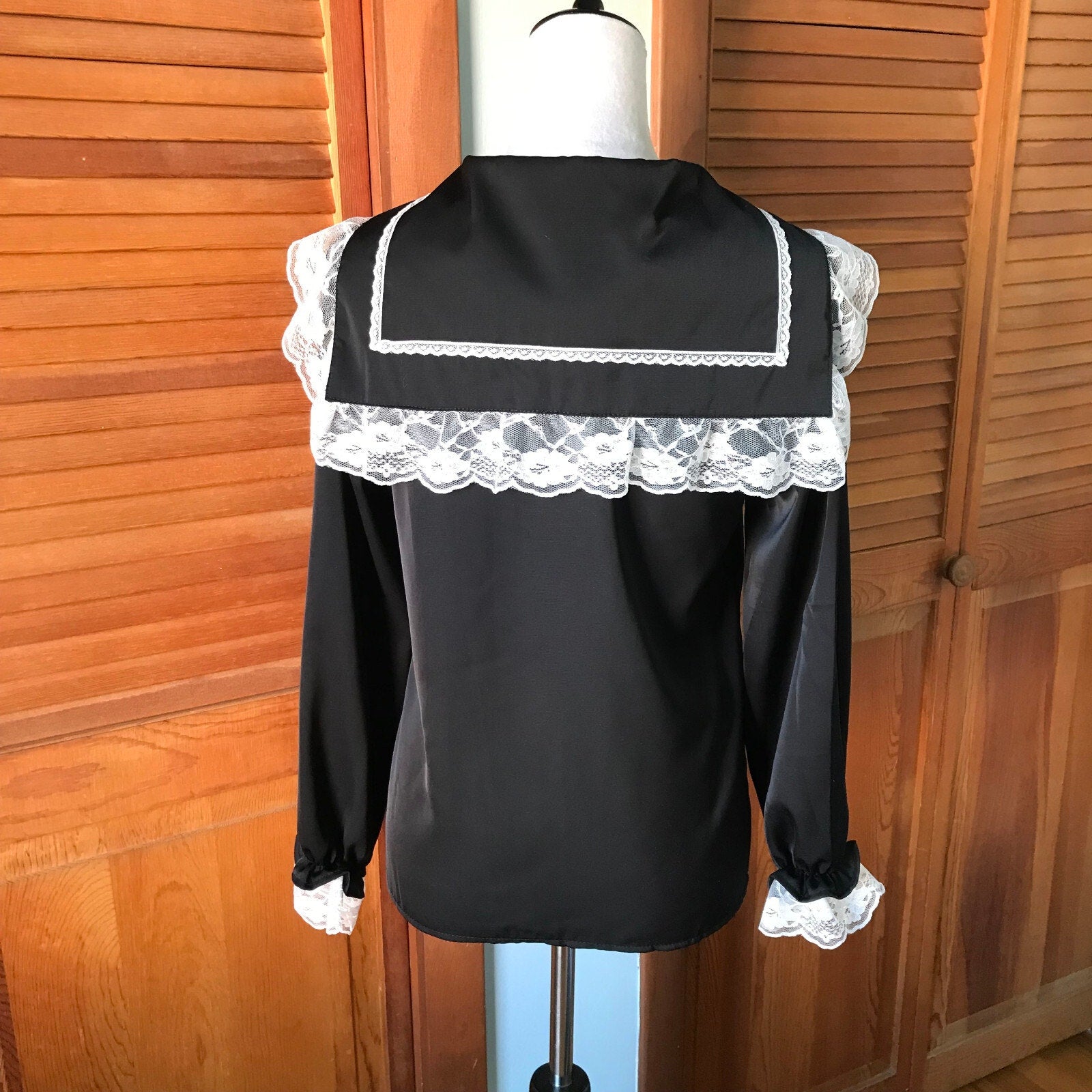 Gothic Lolita EGL J-fashion Jirai Dollcore Noir Blanc et Rose Blouse Shirt