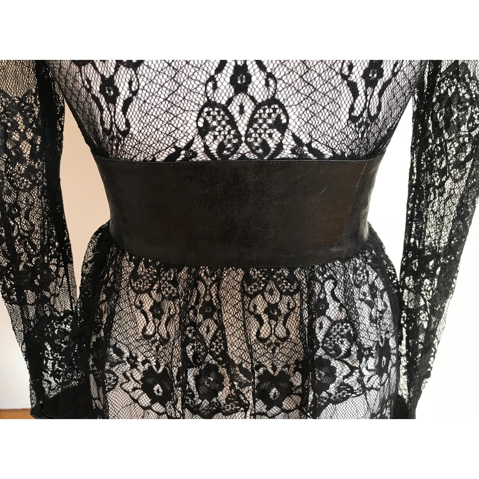 Lip Service Vintage War of the Roses Gothic Victorian Black Lace Top XS