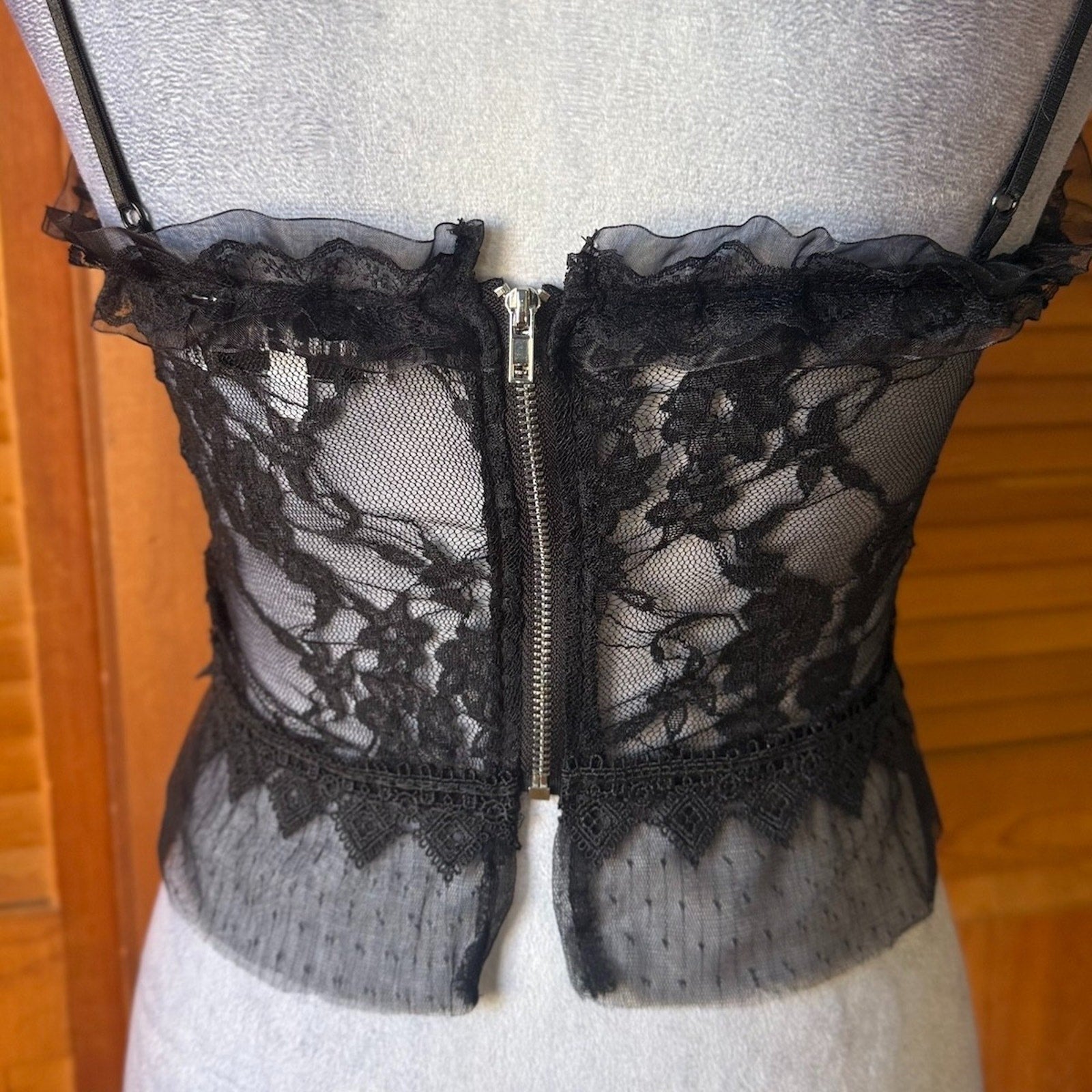 Gothic Victorian Vampire Vkei Blood Red Roses Black Lace Tank Cami Top