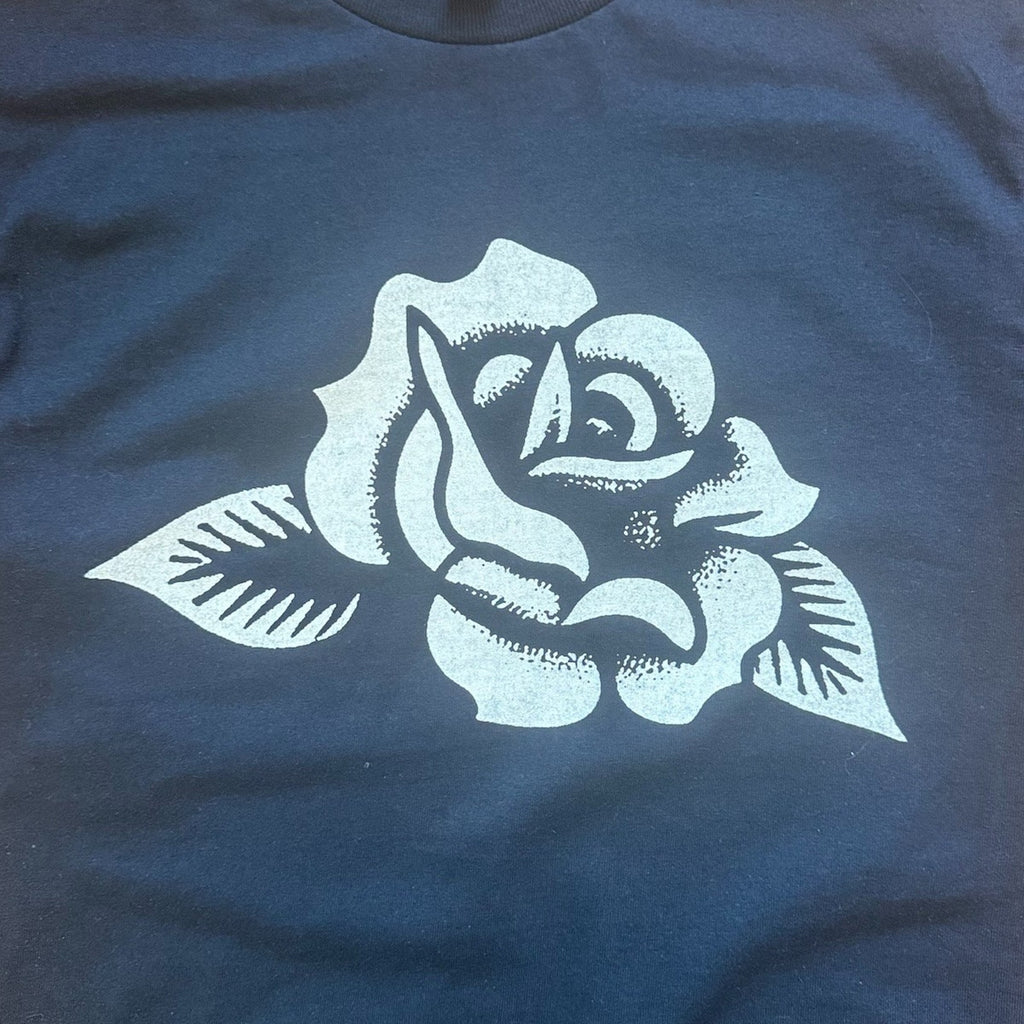 Goth Punk Emo Garden Goth Dark Fairycore White Rose Print Black Tee T-Shirt S