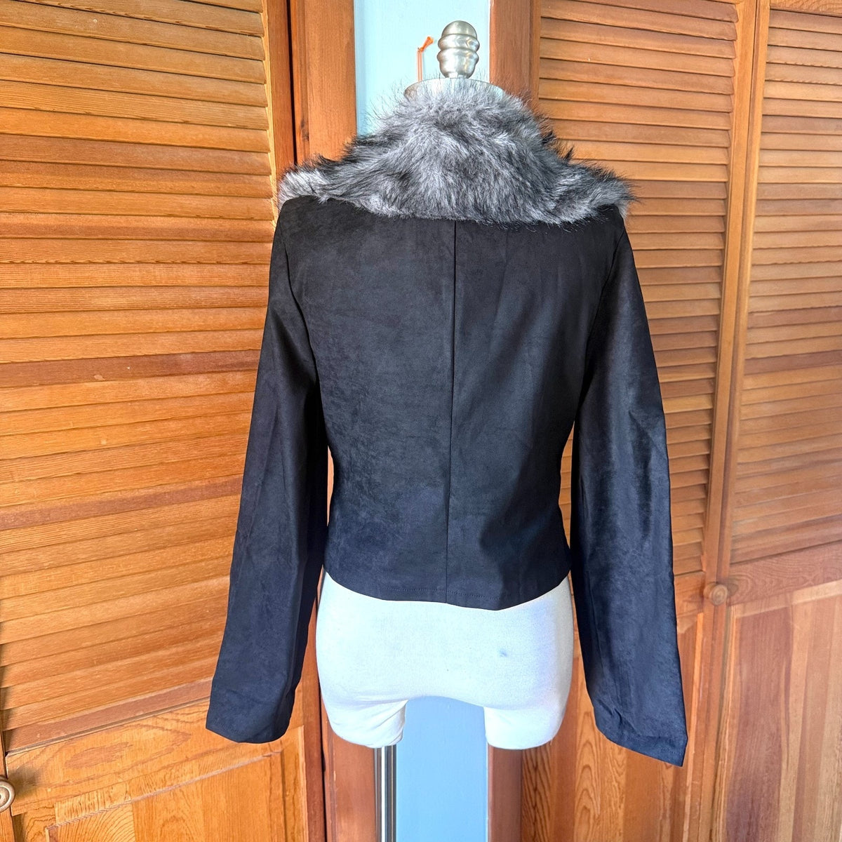 Goth Punk Vampire Werewolf Unleashed Black Gray Faux Fur Collar Fall Jacket
