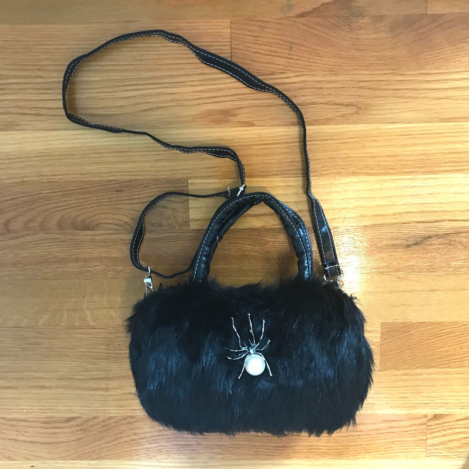 Goth Punk Cyber Lolita Kawaii Black Faux Fur Spider Tarantula Purse Bag