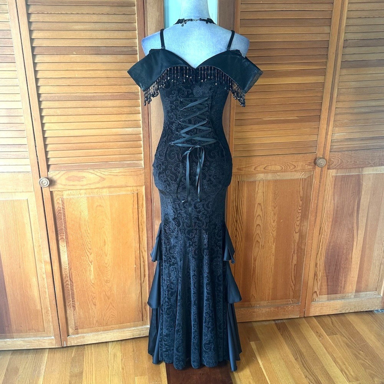 Devil Fashion Gothic Victorian 'Vampire Masquerade' Black Velvet Beaded Gown