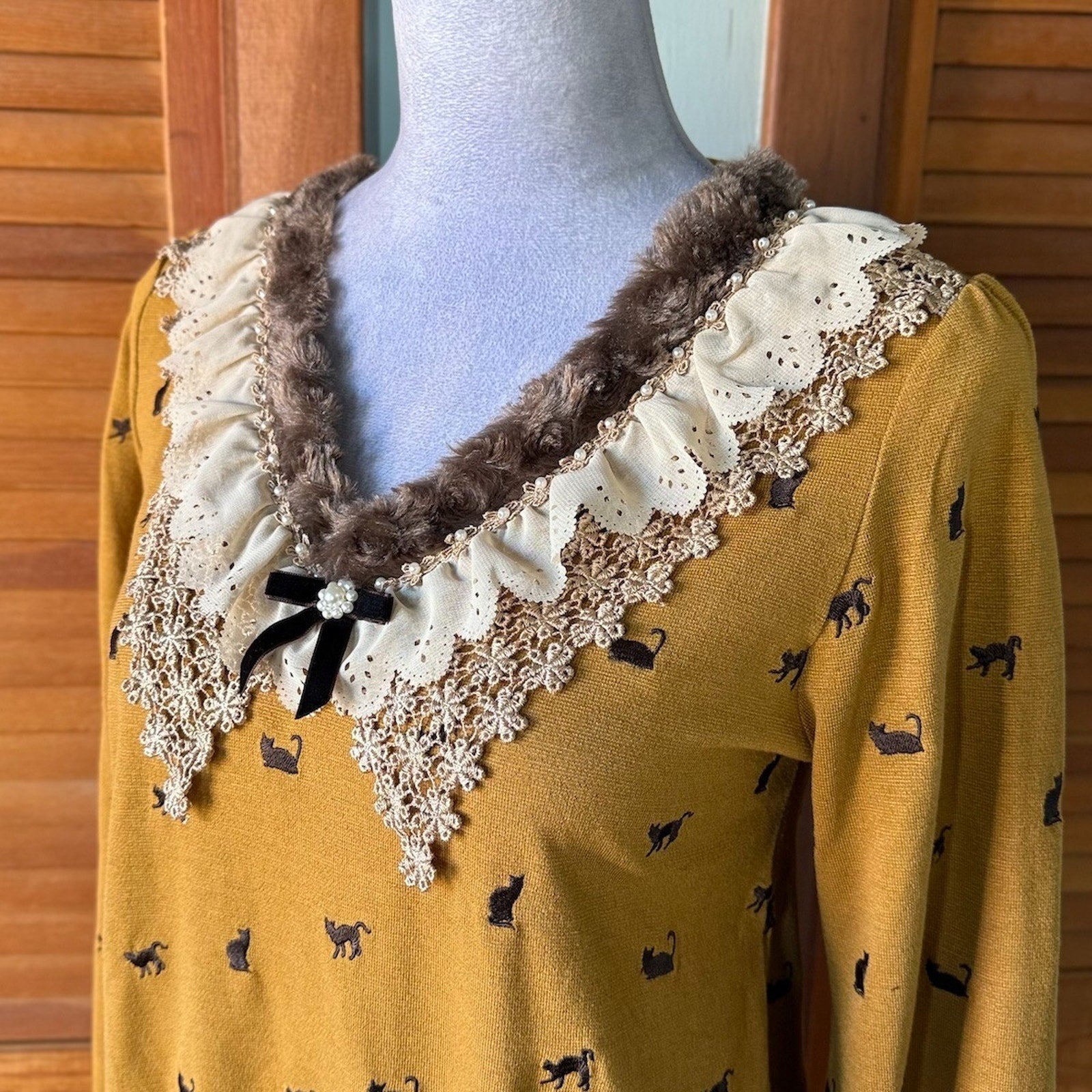 Axes Femme J-fashion Gyaru Himekaji Harajuku Kawaii Yellow Kitty Cat Top M