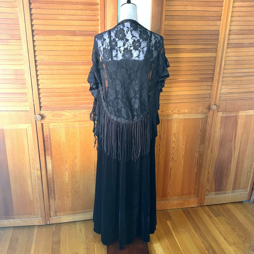 Devil Fashion Gothic Victorian Vampire In the Cover of the Night Black Dress