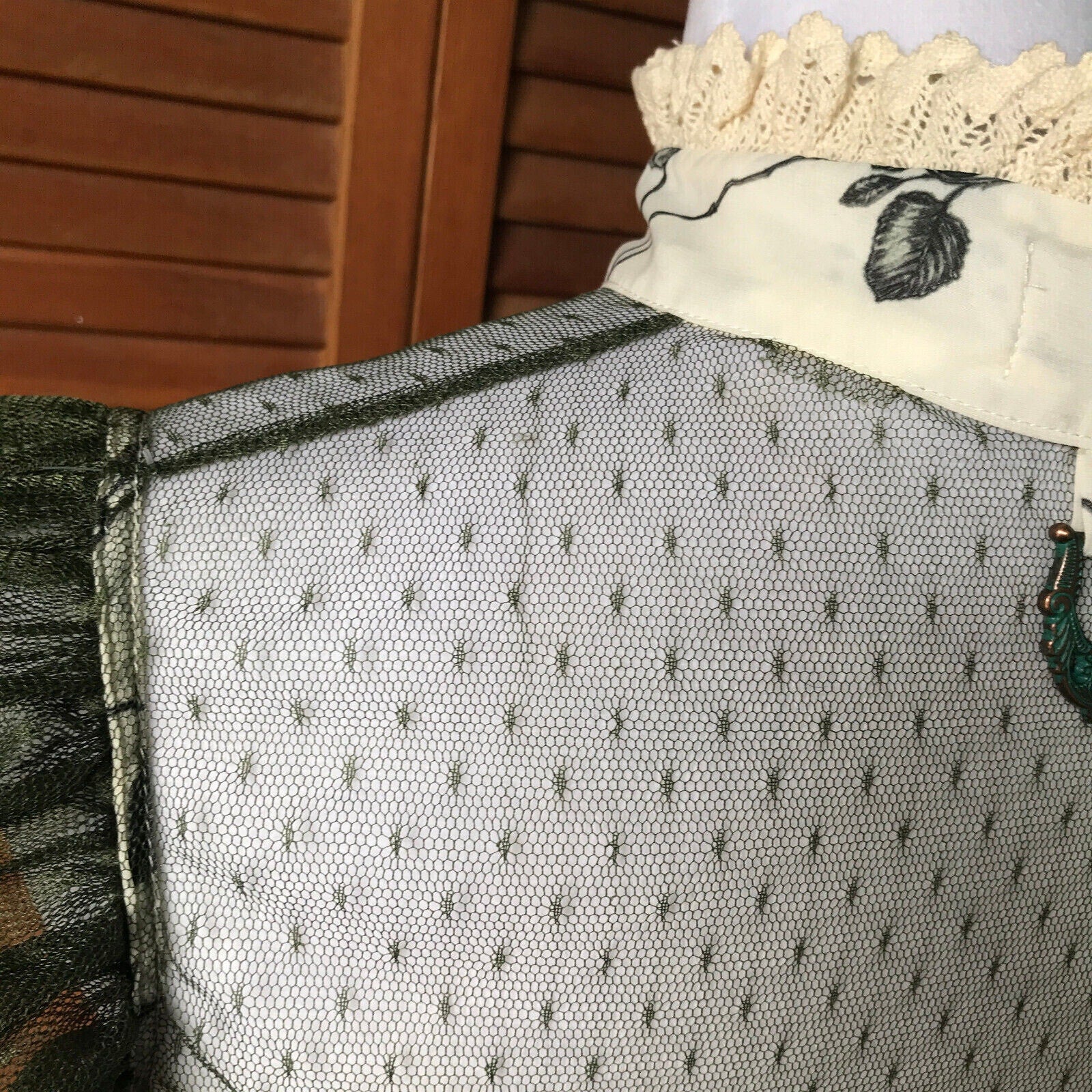 Lip Service Mecanique Menagerie Gothic Victorian Ivory & Green Chiffon Blouse M