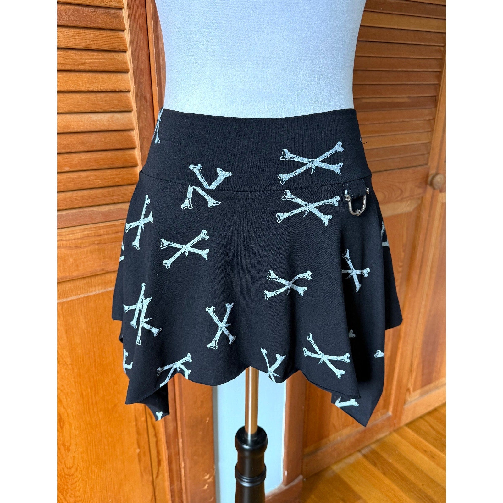 Vintage Lip Service Punk Goth Dem Bones Handkerchief Pixie Mini Skirt XS