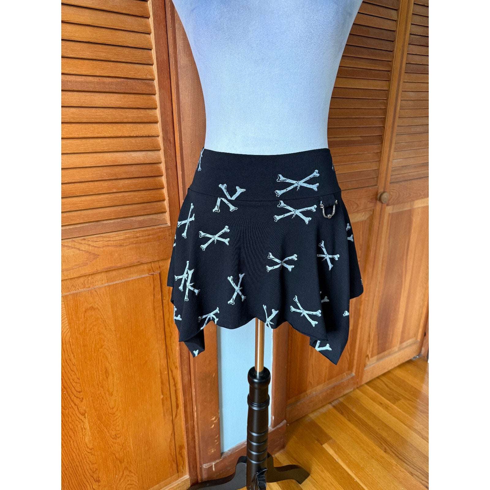 Vintage Lip Service Punk Goth Dem Bones Handkerchief Pixie Mini Skirt XS