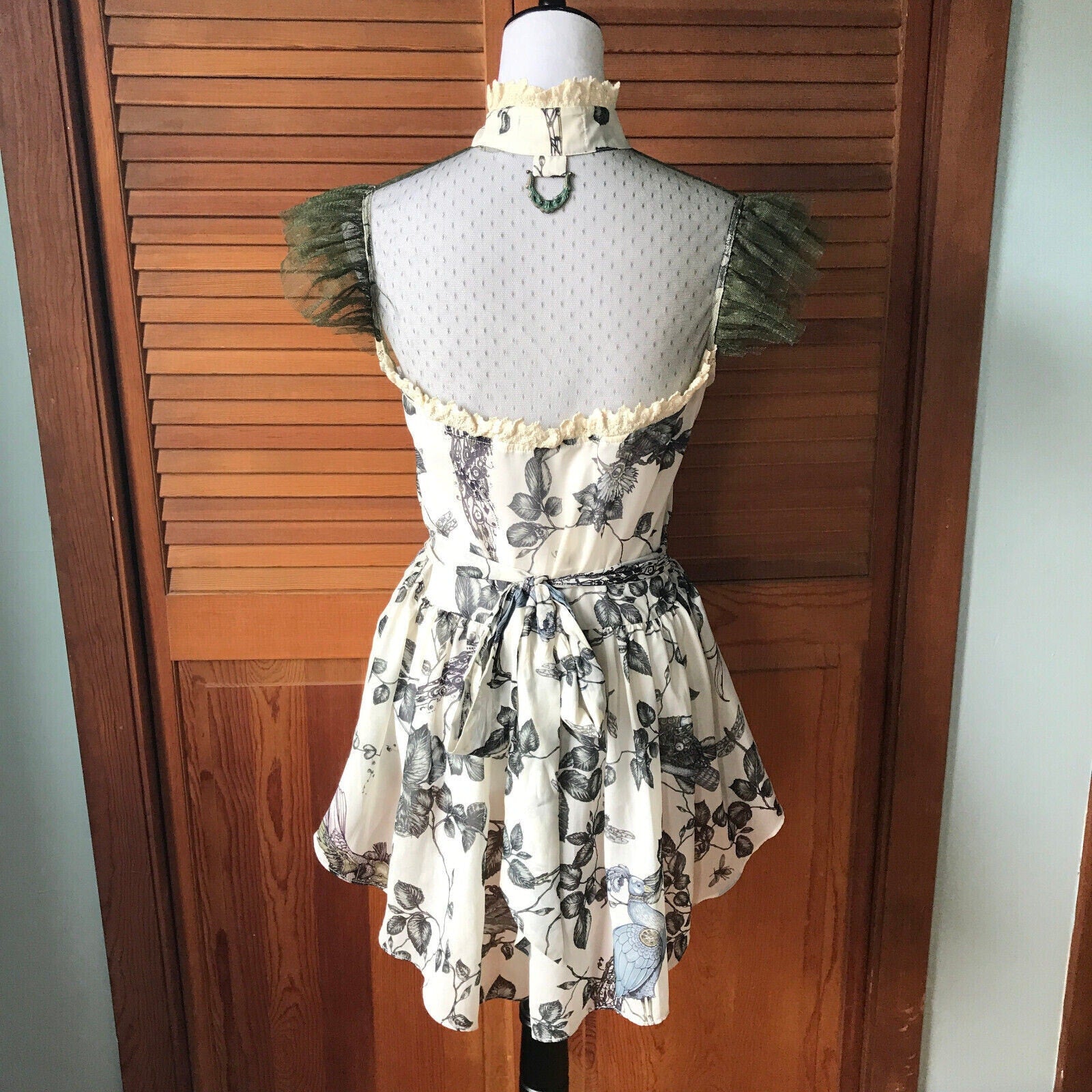 Lip Service Mecanique Menagerie Gothic Victorian Ivory & Green Chiffon Blouse M