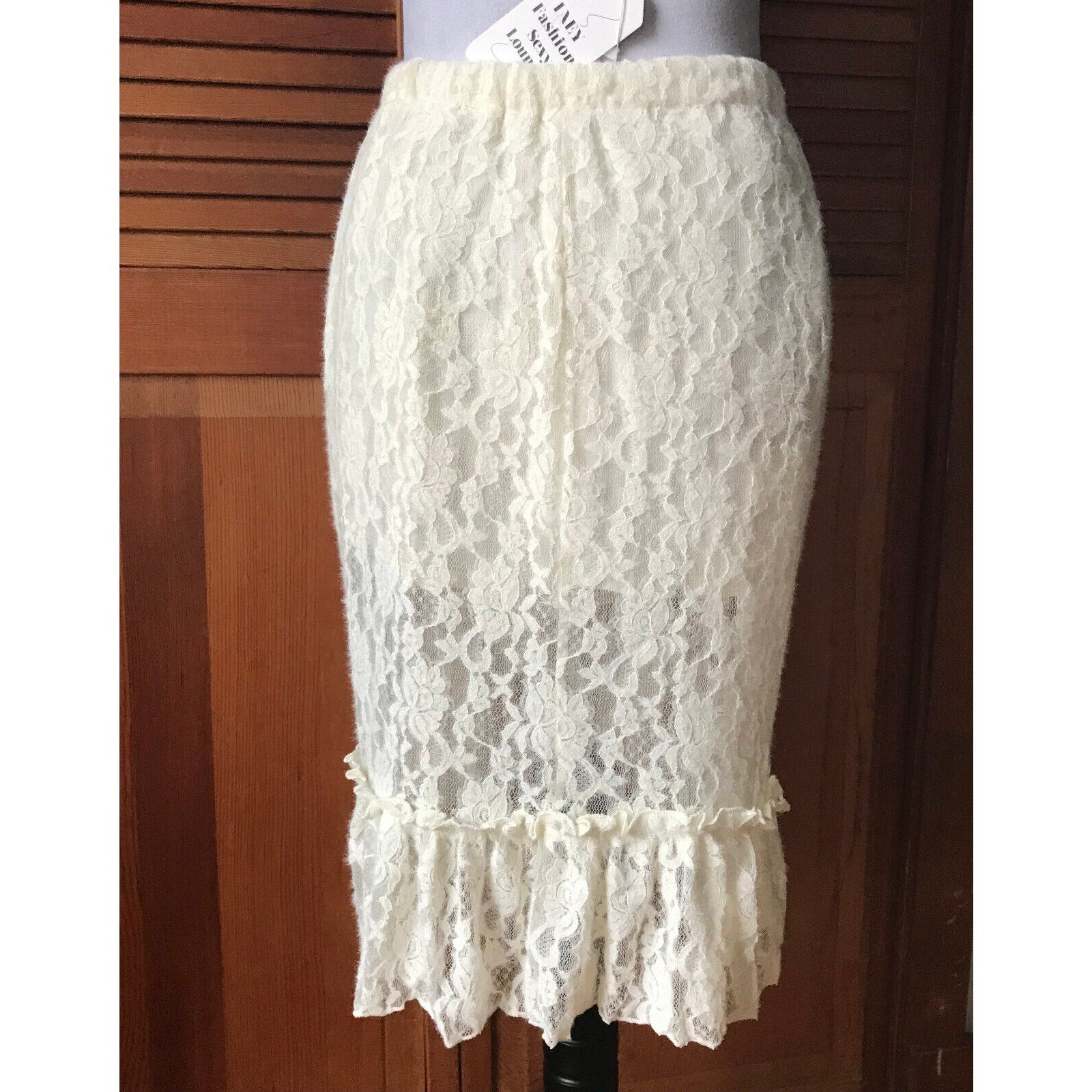 Victorian Whimsigoth Cottage Coquette Fuzzy Ivory White Lace Gathered Skirt