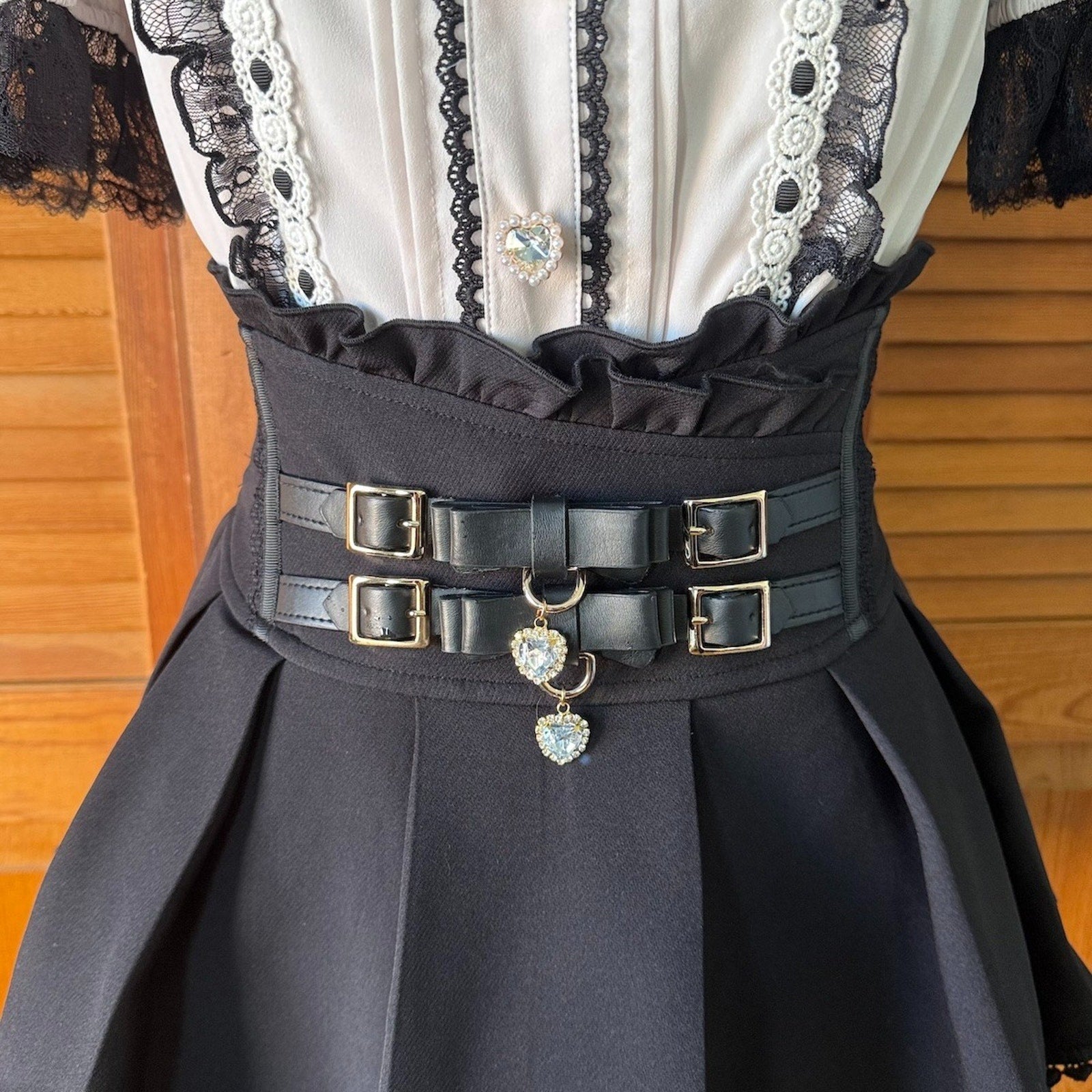 J-Fashion Jirai Kei Gyaru Harajuku Heart & Buckle Top & Skirt Set Up Outfit