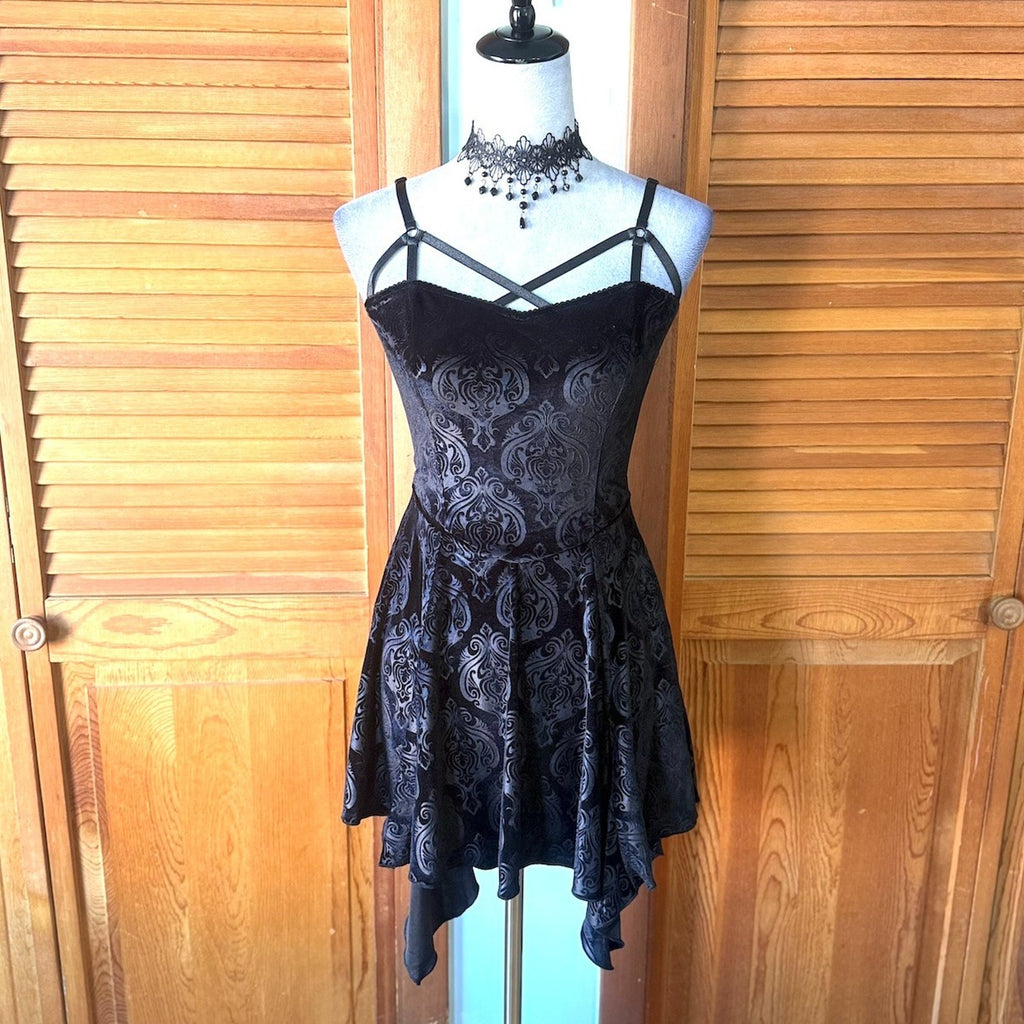 Dolls Kill Gothic Witch Emo Dark Fairycore Black Velvet Pixie Hem Dress XS