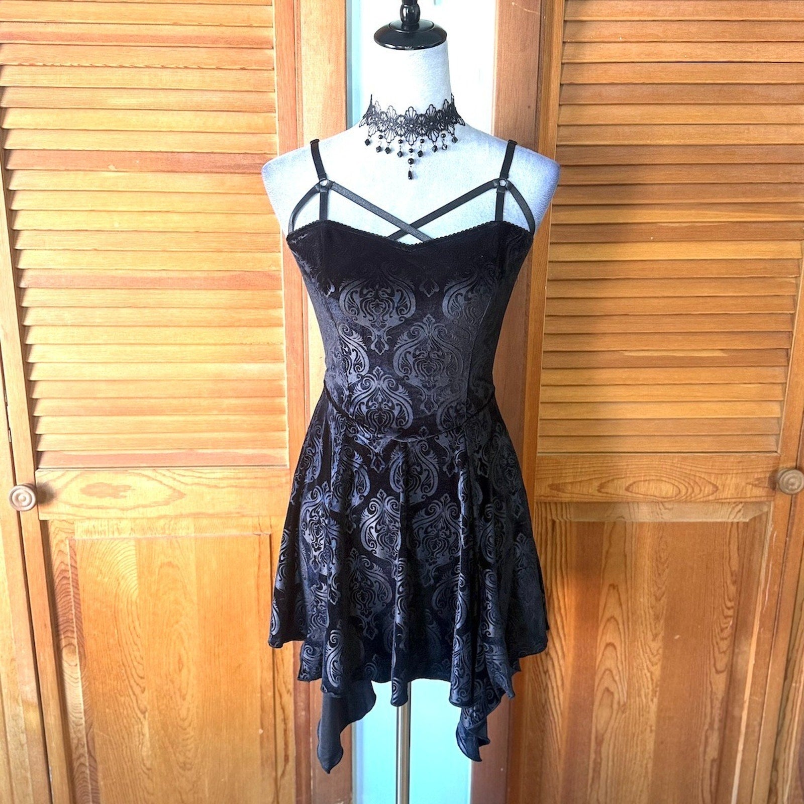 Dolls Kill Gothic Witch Emo Dark Fairycore Black Velvet Pixie Hem Dress XS