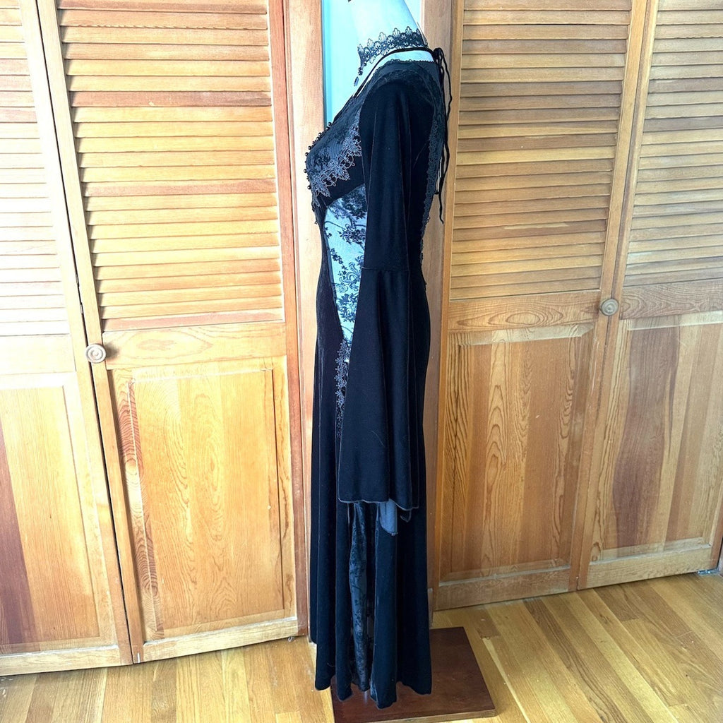 Devil Fashion Gothic Victorian Vampire "Velvet Maiden" Lace Long Gown Dress