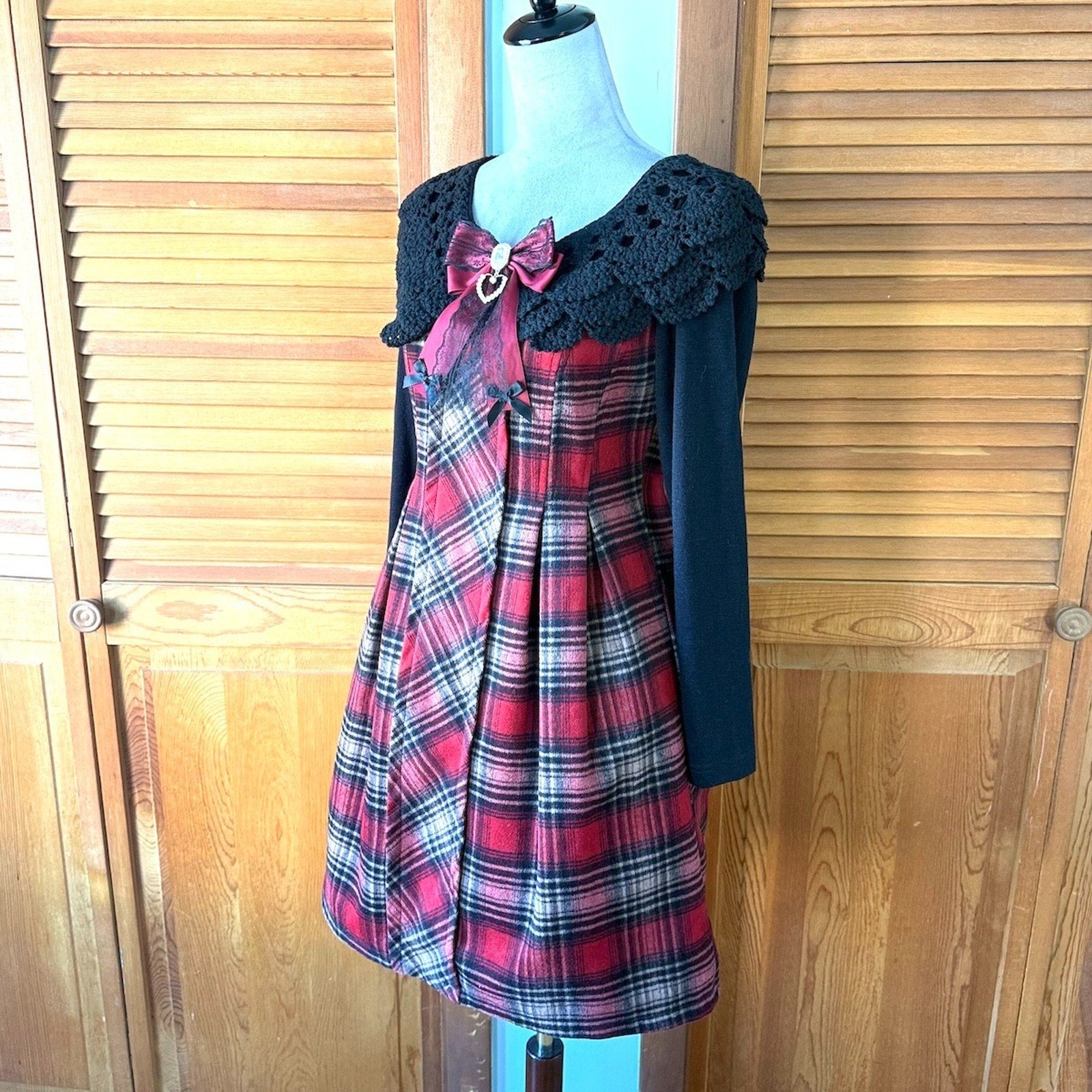 Gothic Lolita Punk EGL Gyaru Himekaji Black Red Plaid Wool Blend Dress w/ Bow M