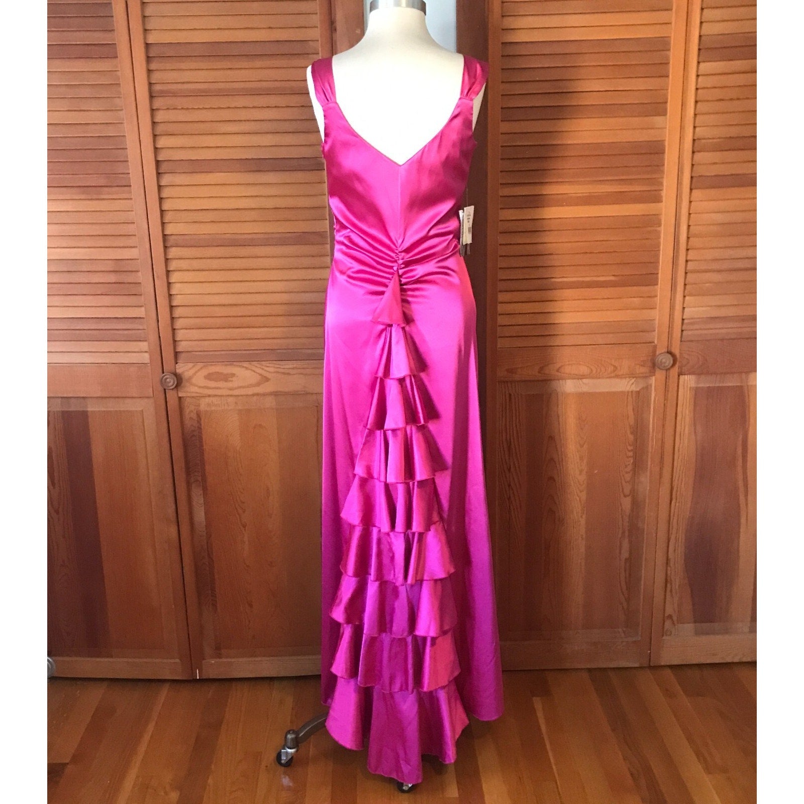 Jessica McClintock Vintage Victorian Lolita Fuchsia Ruffle Train Evening Gown L