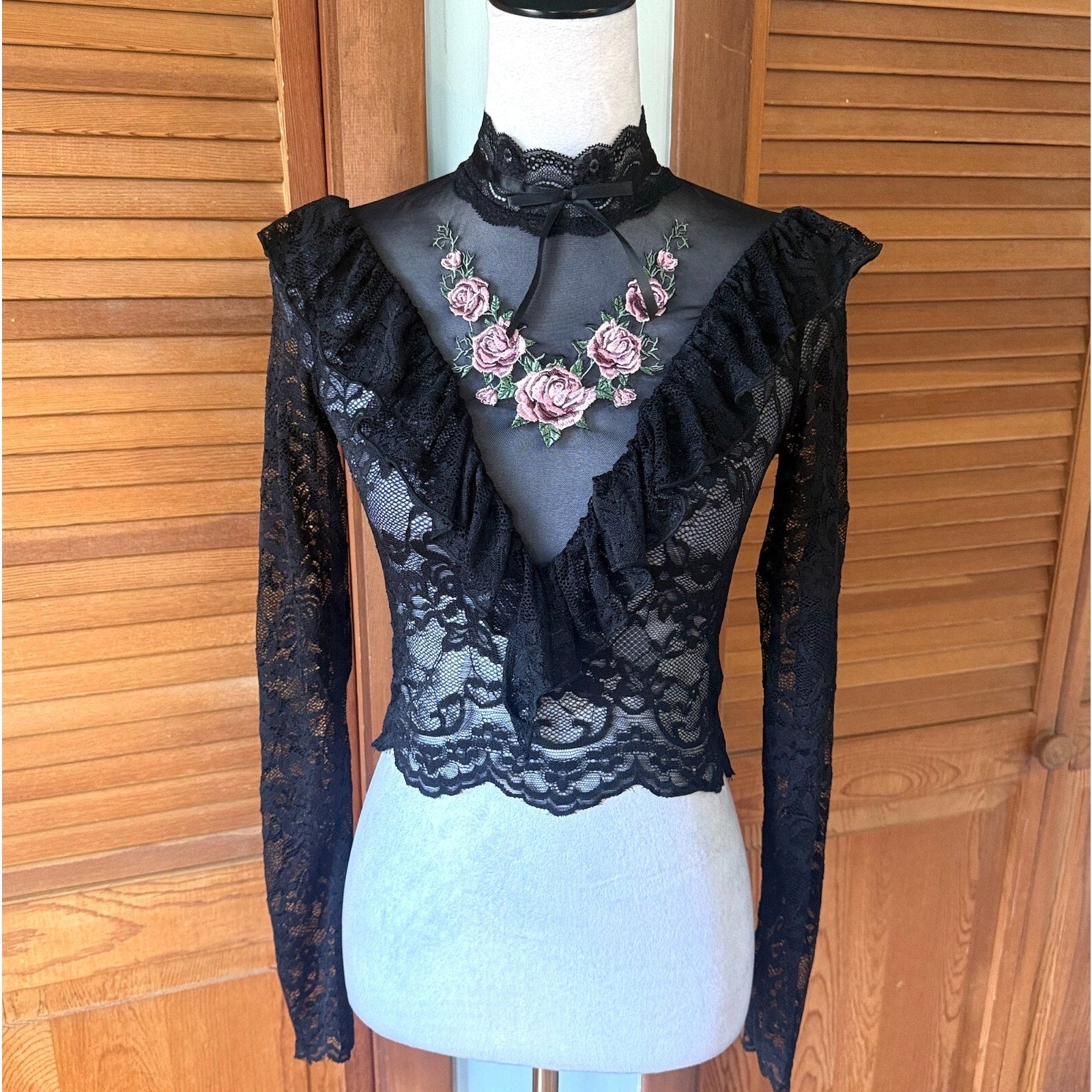 Dolls Kill Garden Goth Gothic Victorian Rose Thorn Black Lace Ruffle Top