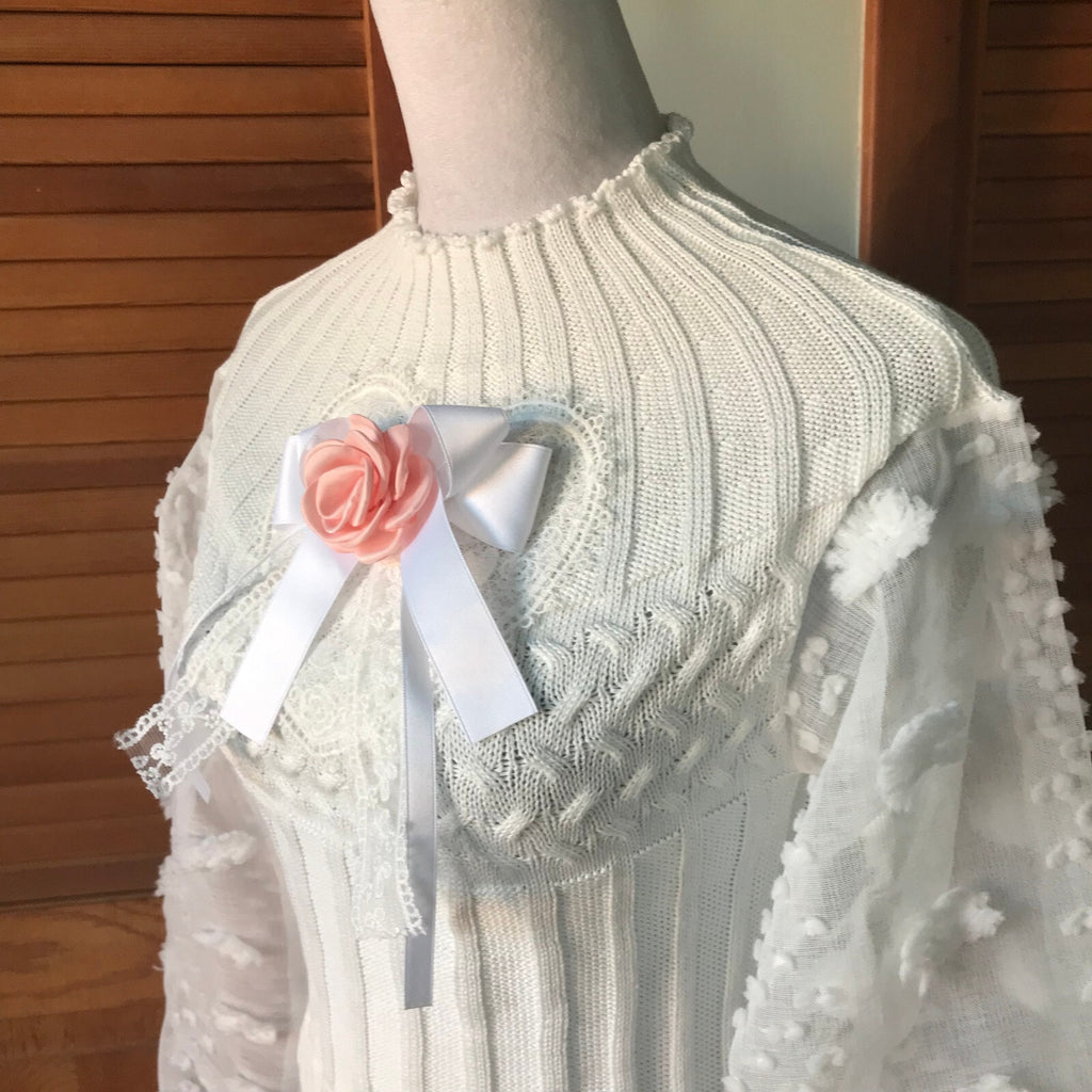 Victorian J-fashion Cottage Dolly Innocent Heart White Cropped Sweater Top S-M