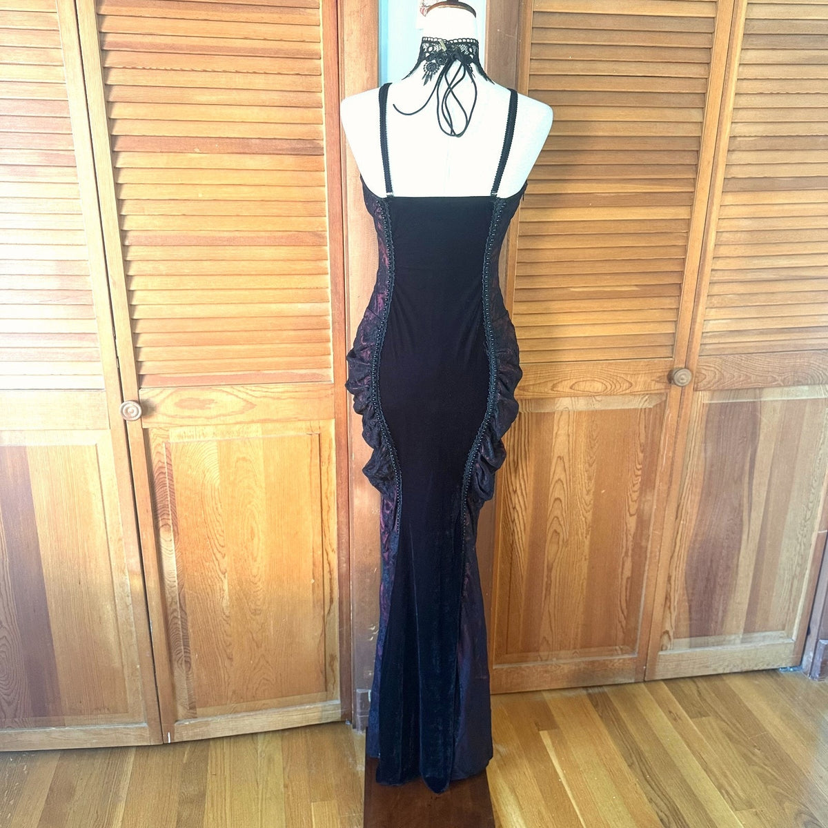 Devil Fashion Gothic Victorian Vampire Bloody Garden of Delight Gown Dress