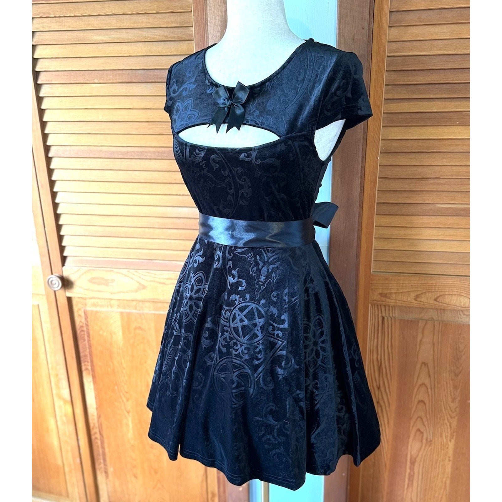Killstar Gothic Lolita Punk Witch Halloween Black Velvet Blasphemia Dress XS