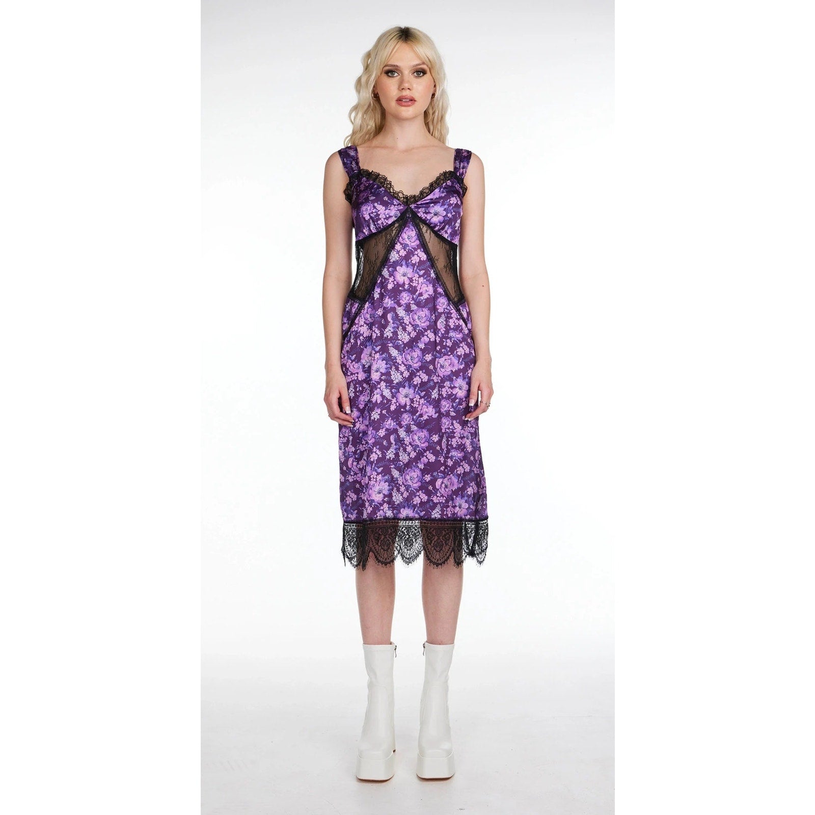 Pretty Damage Purple Haze Fairycore Wimsigoth Wild Flowers Black Lace Dress