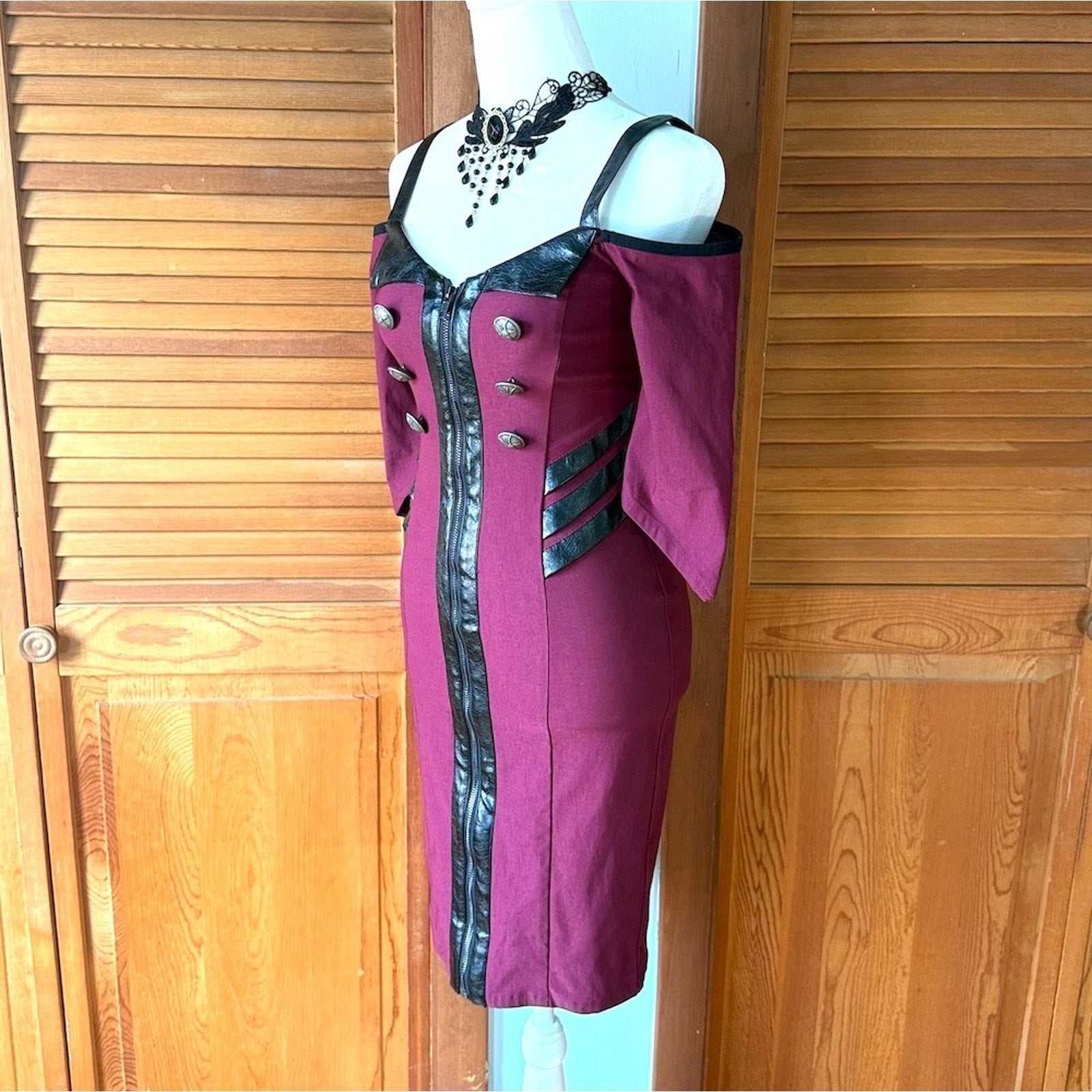 Killstar Punk Goth Cyber Pinup Y2K Sexy Bodicon Burgundy Red & Black Dress XS