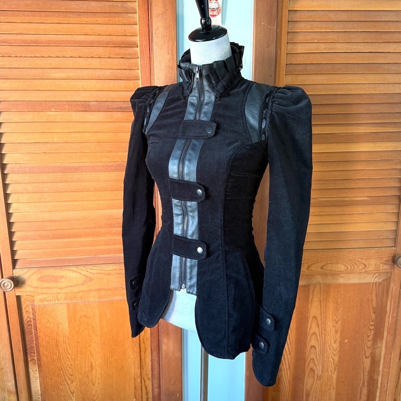 Vintage Lip Service Gothic Victorian Vampire Vkei Lost Velvet Empire Jacket S