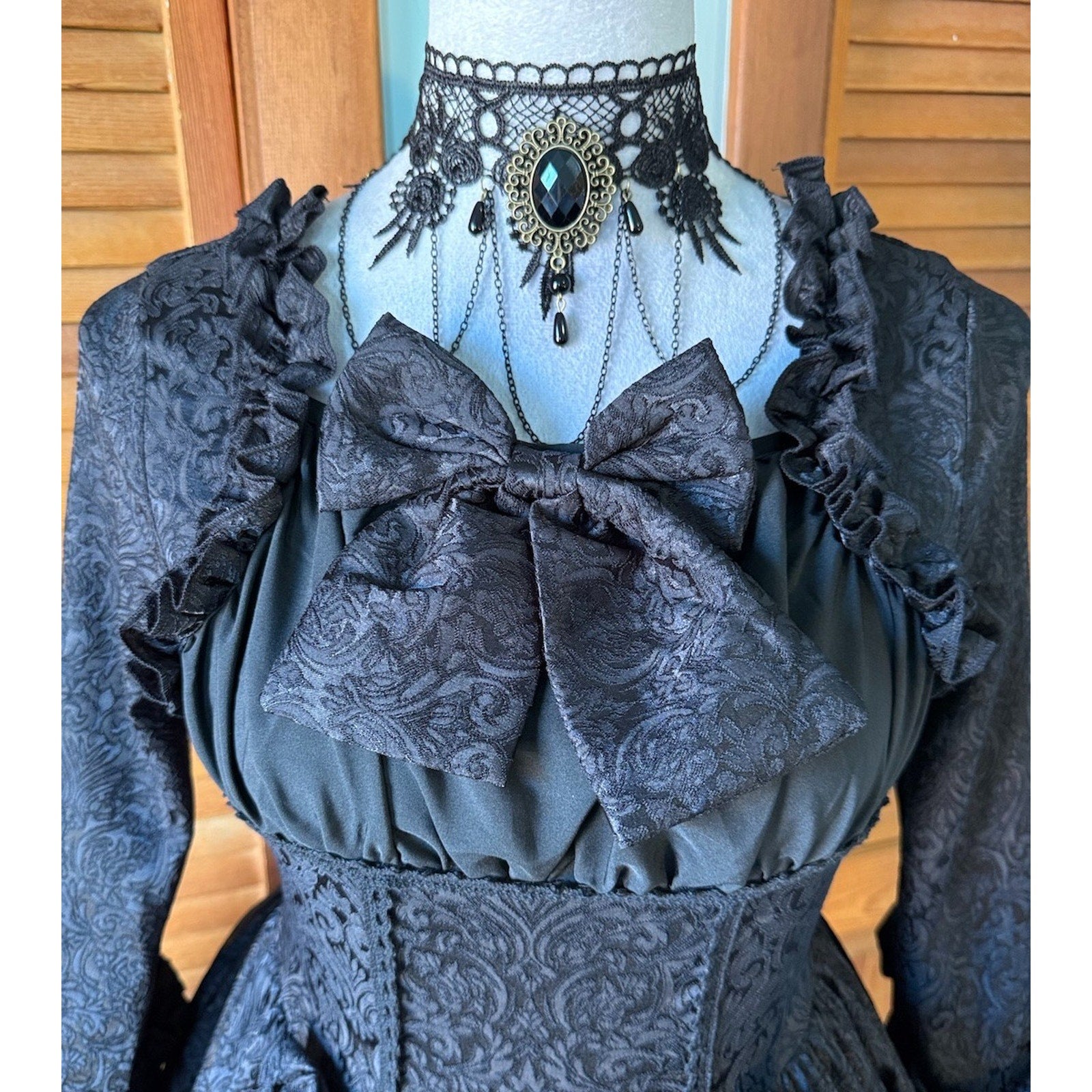 Dark Marie Antoinette II Gothic Lolita Victorian Cosplay Vkei Gown w/ Bows S