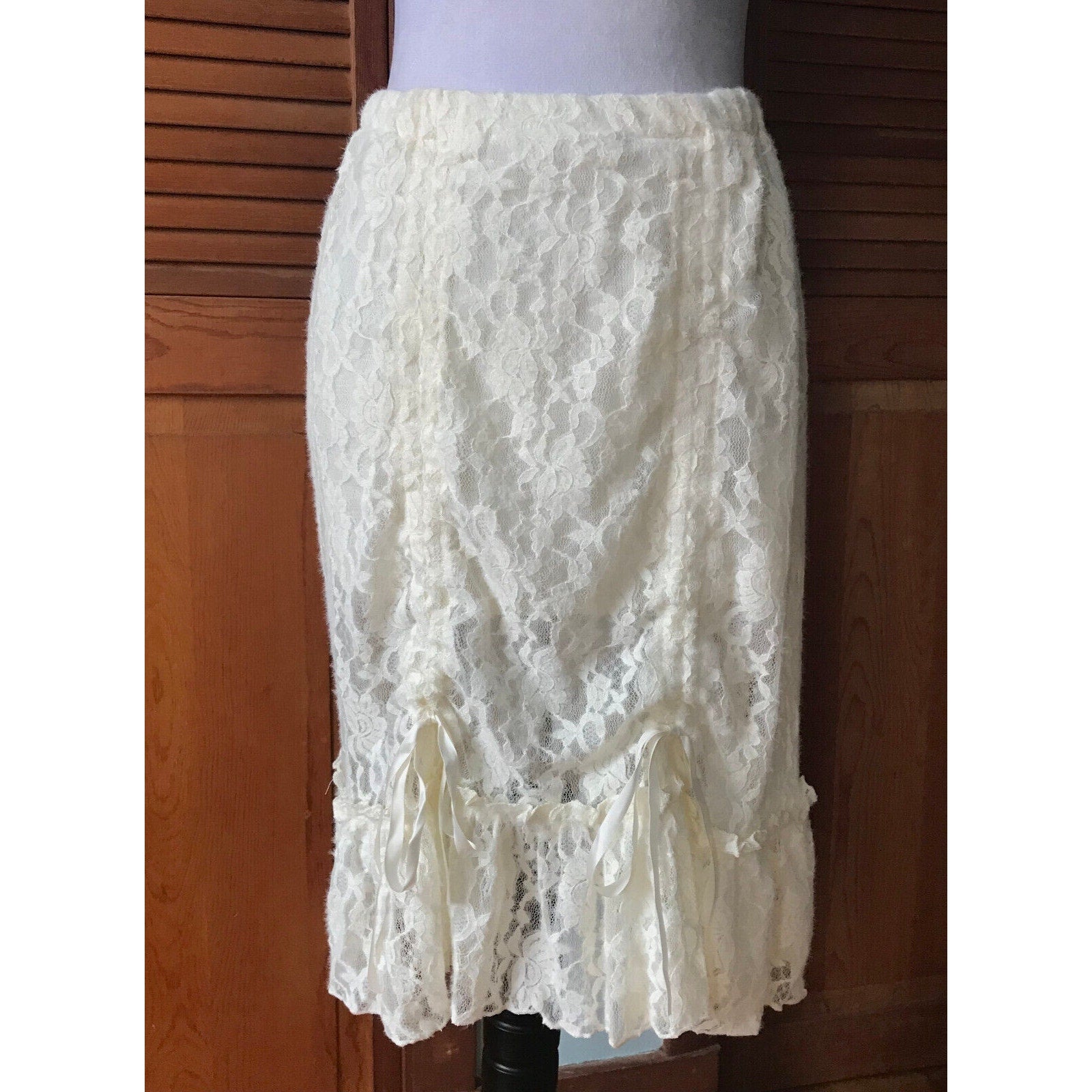 Victorian Whimsigoth Cottage Coquette Fuzzy Ivory White Lace Gathered Skirt