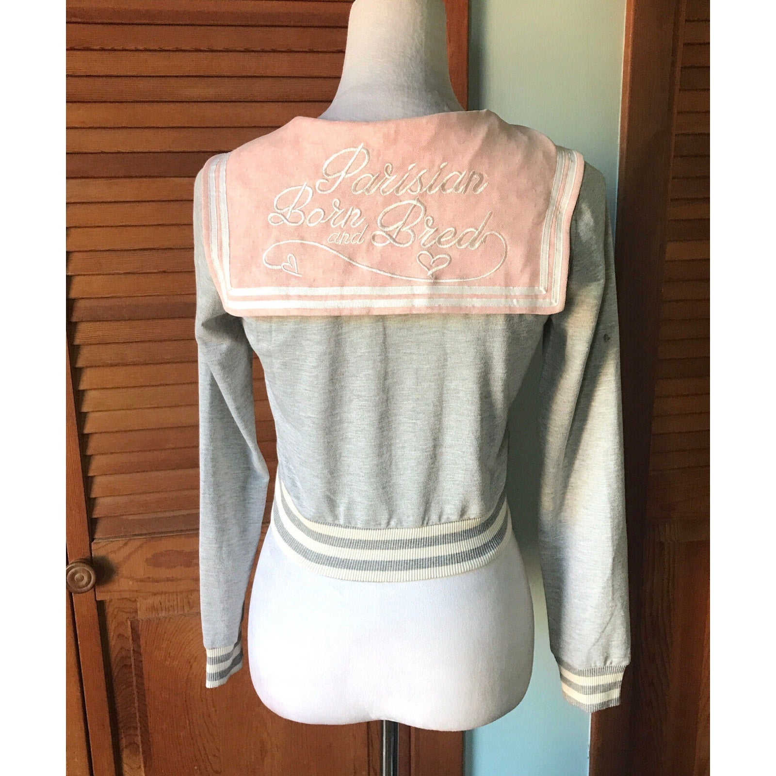 Lolita Kawaii Harajuku Dollcore Parisian Born Gray Pink Cropped Zip-Up Top S