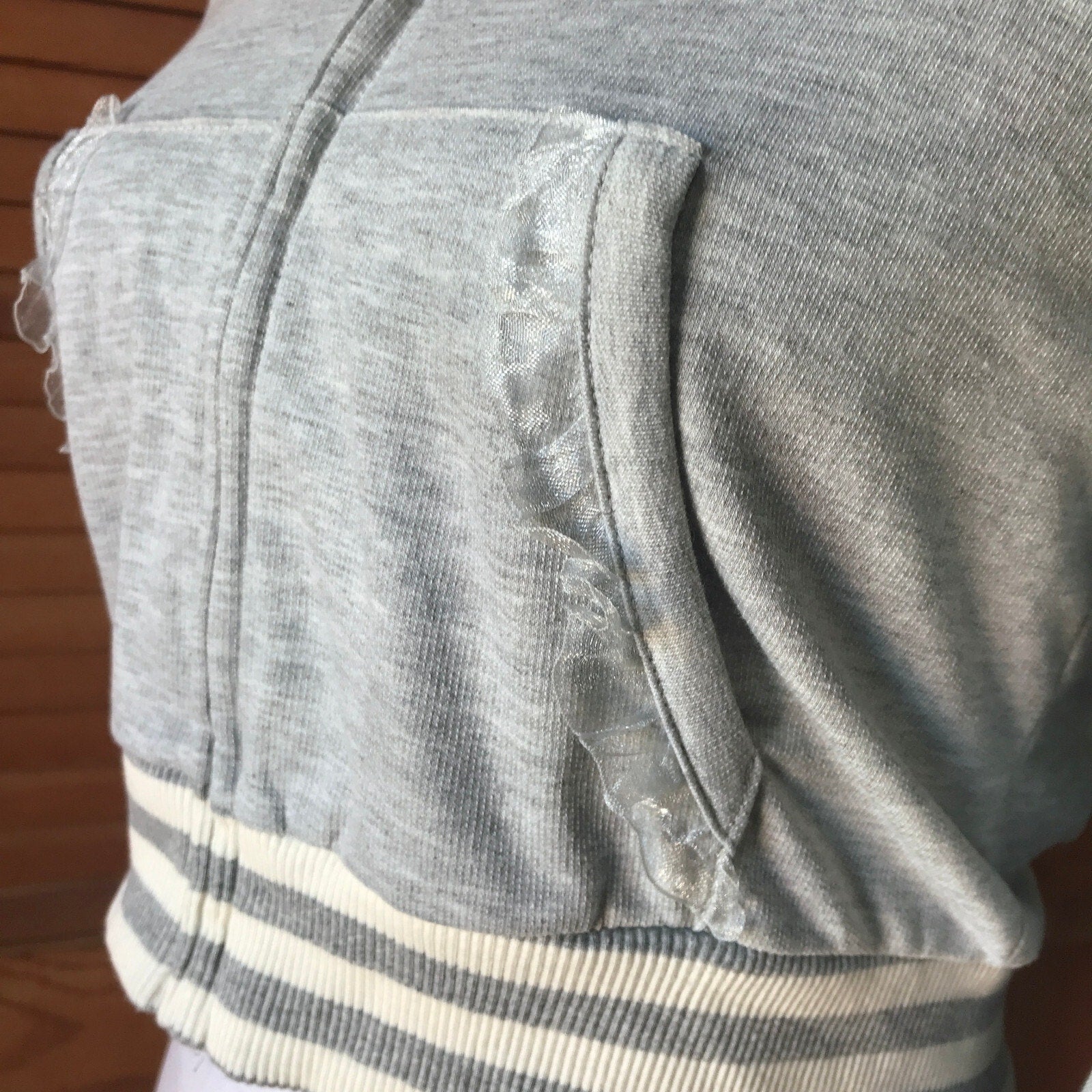 Lolita Kawaii Harajuku Dollcore Parisian Born Gray Pink Cropped Zip-Up Top S