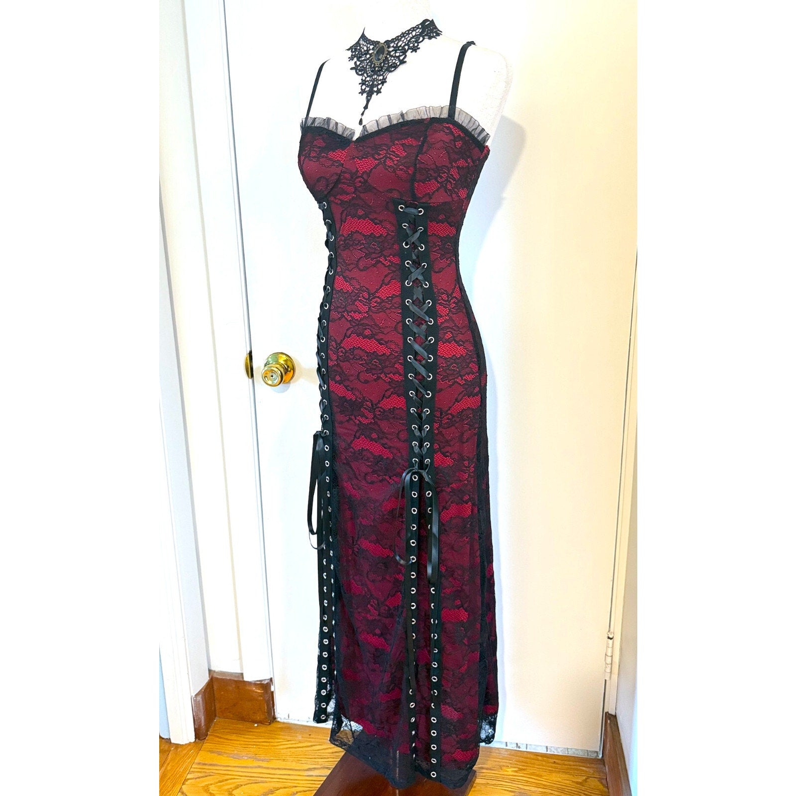 Gothic Victorian Vampire Lace Me Up Red Black Lace Over Long Gown Dress S