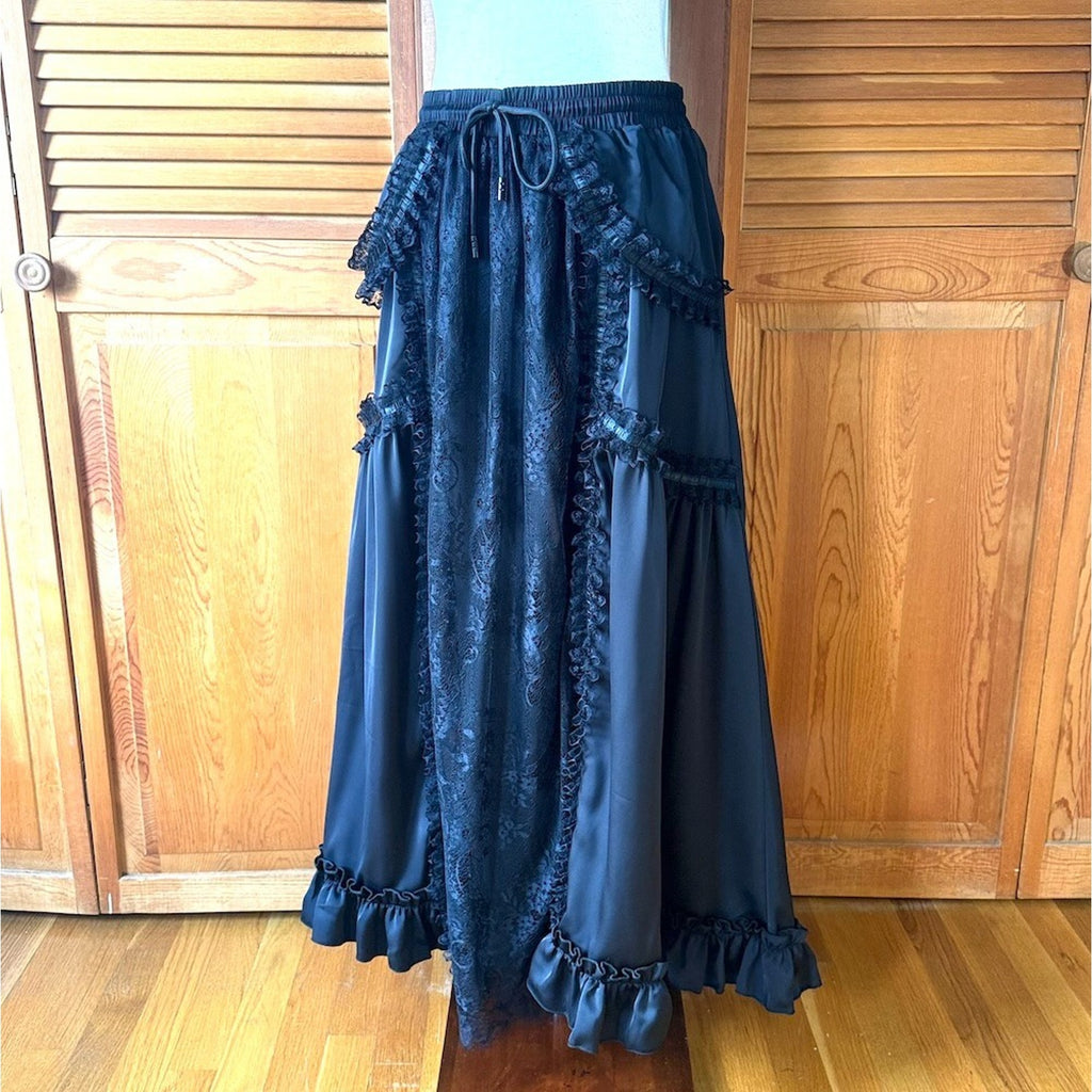 Dark in Love Gothic Victorian Vampire Vkei Black Lace & Ruffle Skirt M-XL